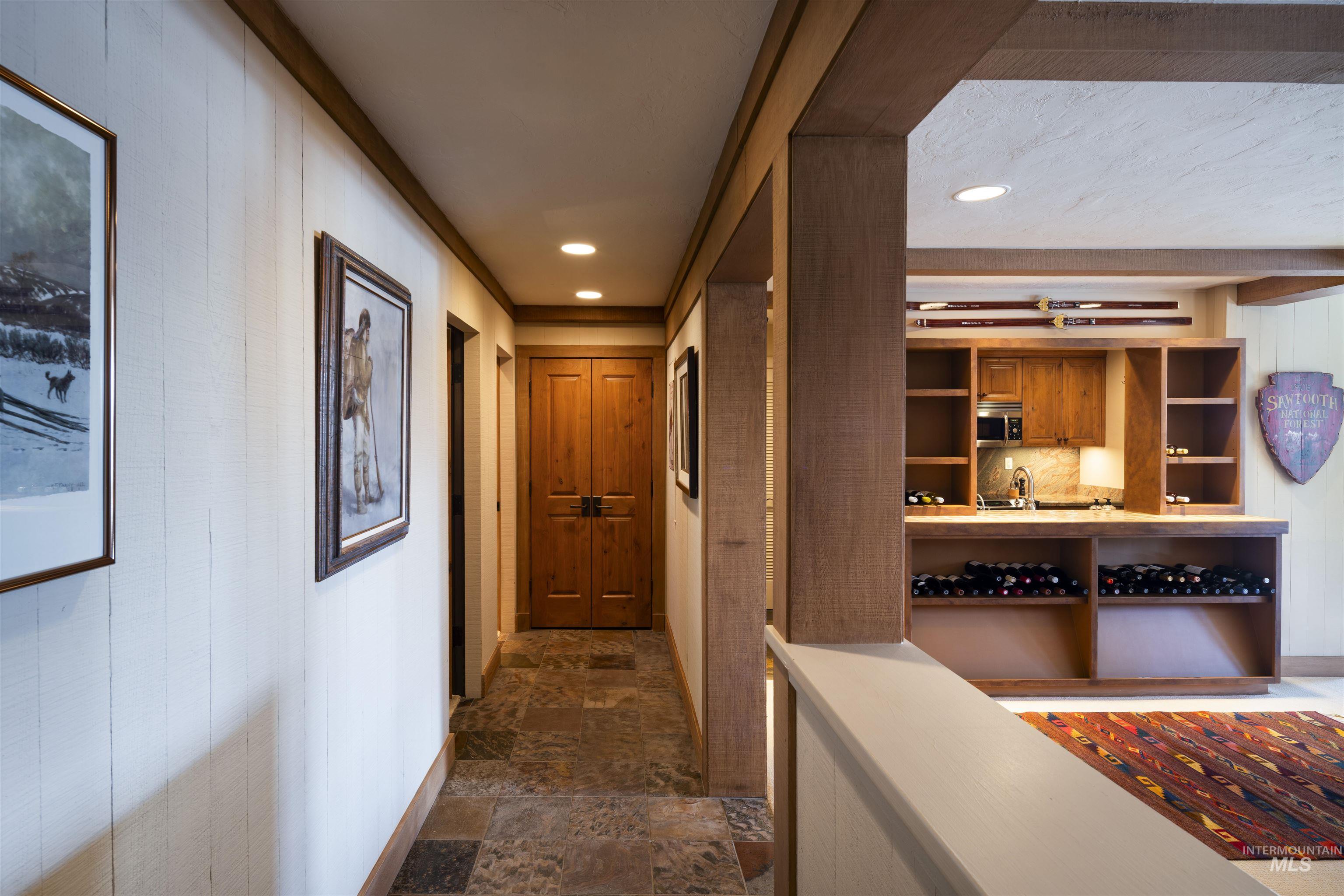 846 Lodge II Apartments Drive, Sun Valley, Idaho 83353, 2 Bedrooms, 3 Bathrooms, Residential For Sale, Price $3,250,000, 98962456