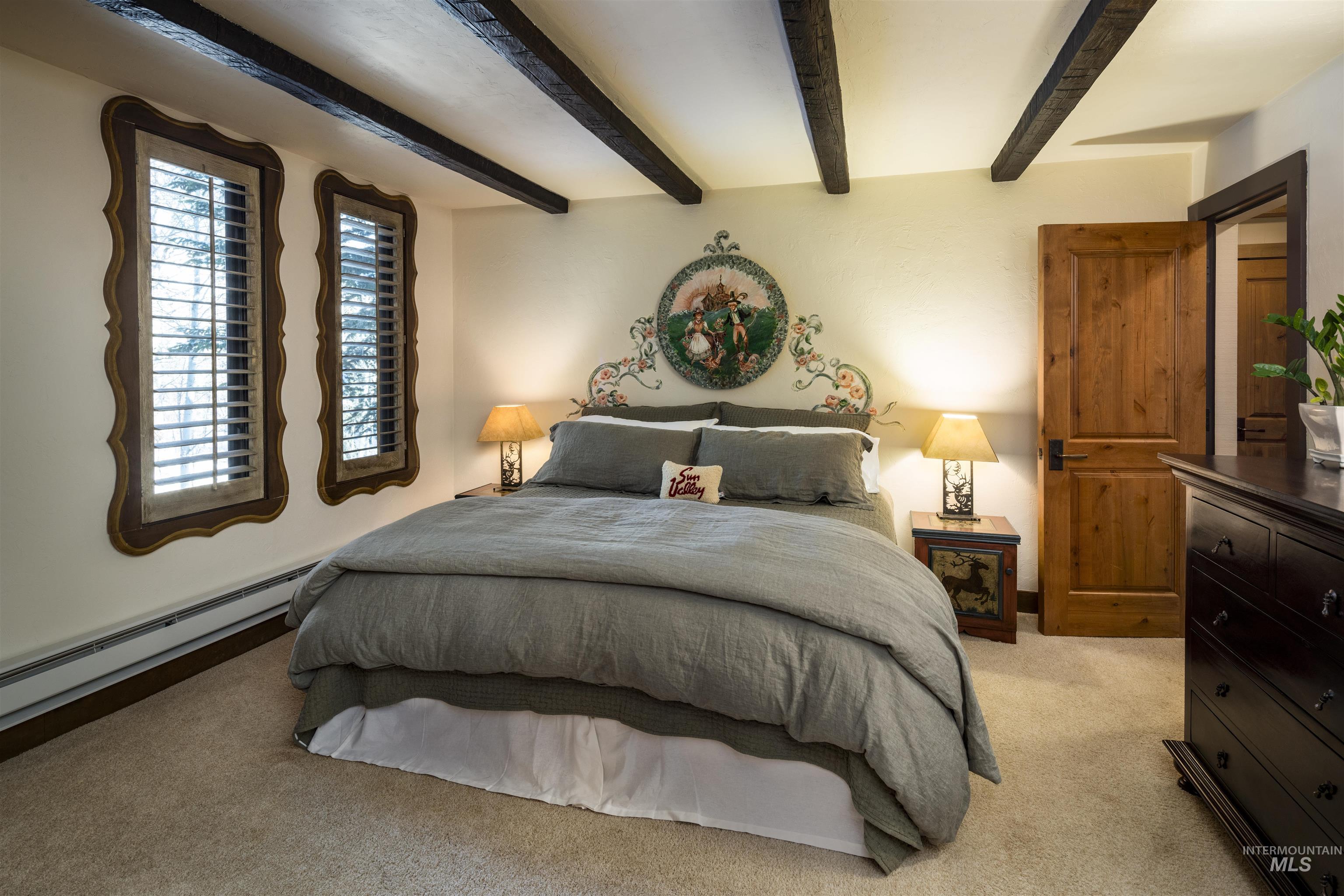 846 Lodge II Apartments Drive, Sun Valley, Idaho 83353, 2 Bedrooms, 3 Bathrooms, Residential For Sale, Price $3,250,000, 98962456