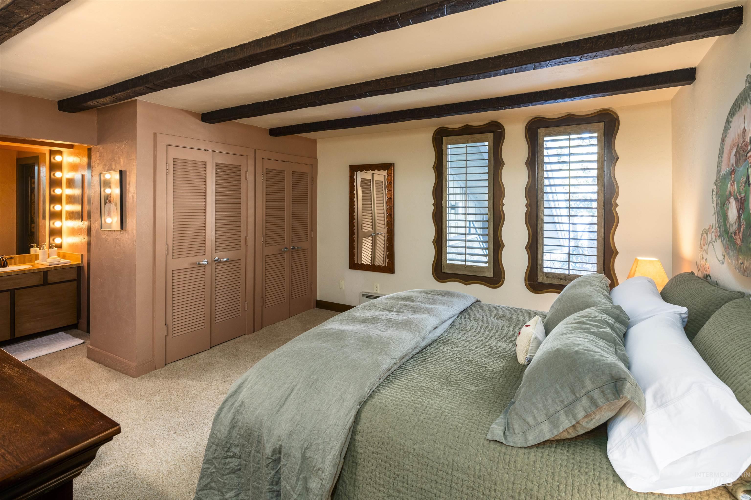 846 Lodge II Apartments Drive, Sun Valley, Idaho 83353, 2 Bedrooms, 3 Bathrooms, Residential For Sale, Price $3,250,000, 98962456