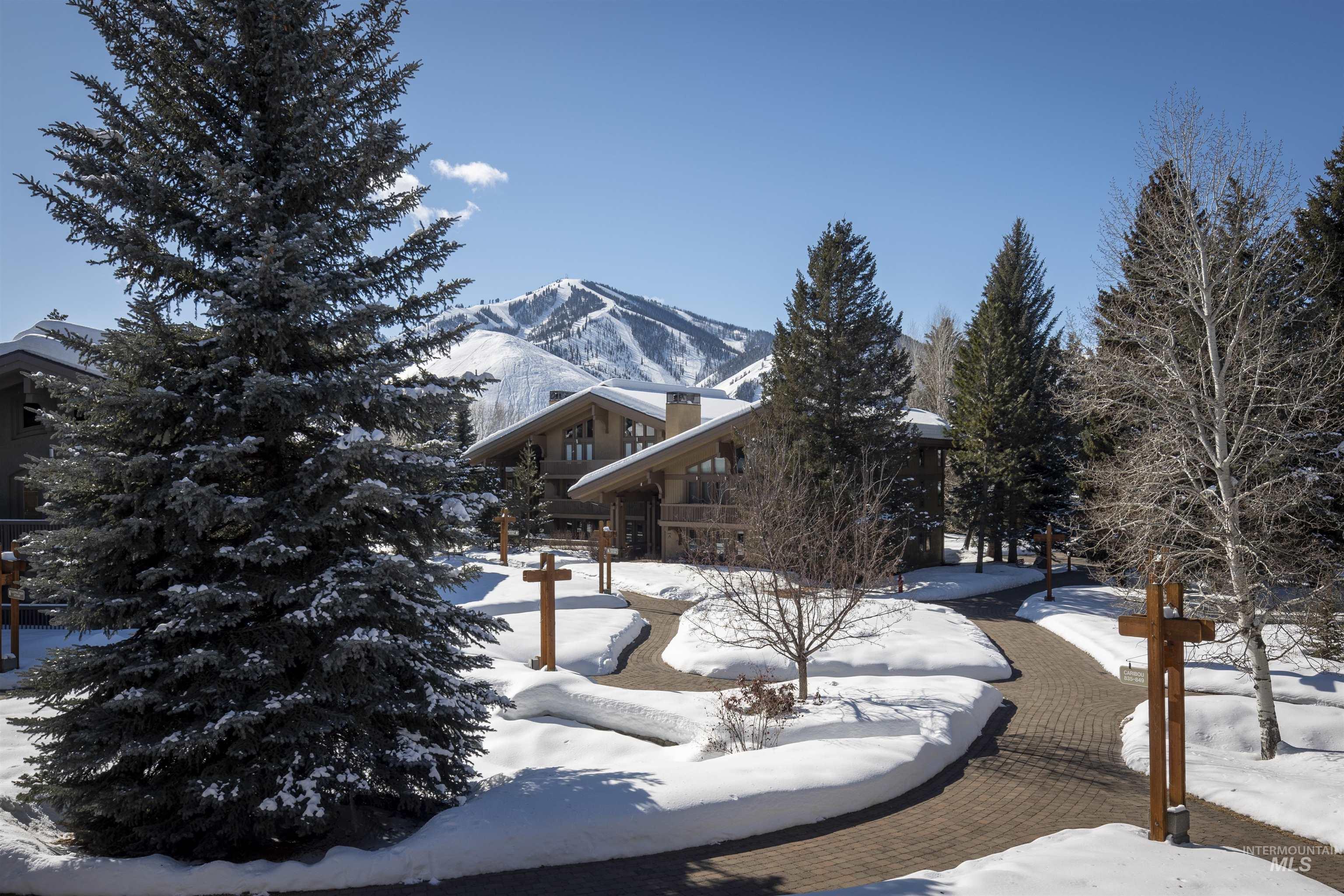846 Lodge II Apartments Drive, Sun Valley, Idaho 83353, 2 Bedrooms, 3 Bathrooms, Residential For Sale, Price $3,250,000, 98962456