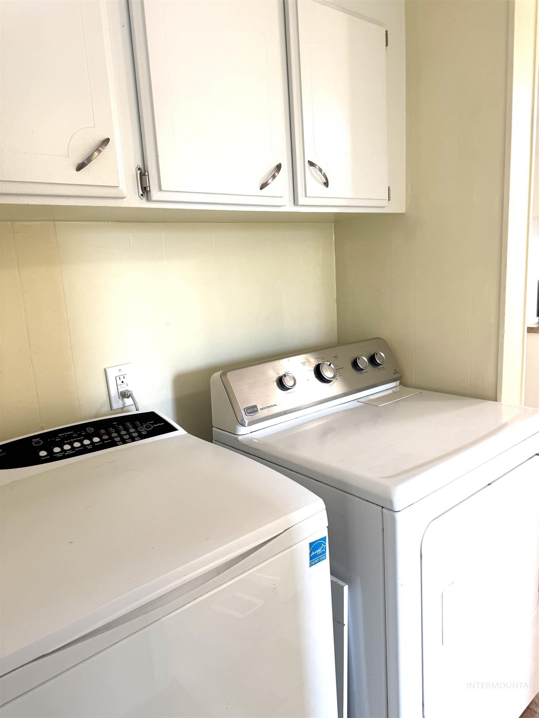 605 N Almon #20, Moscow, Idaho 83843, 2 Bedrooms, 2 Bathrooms, Residential For Sale, Price $49,000, 98962512
