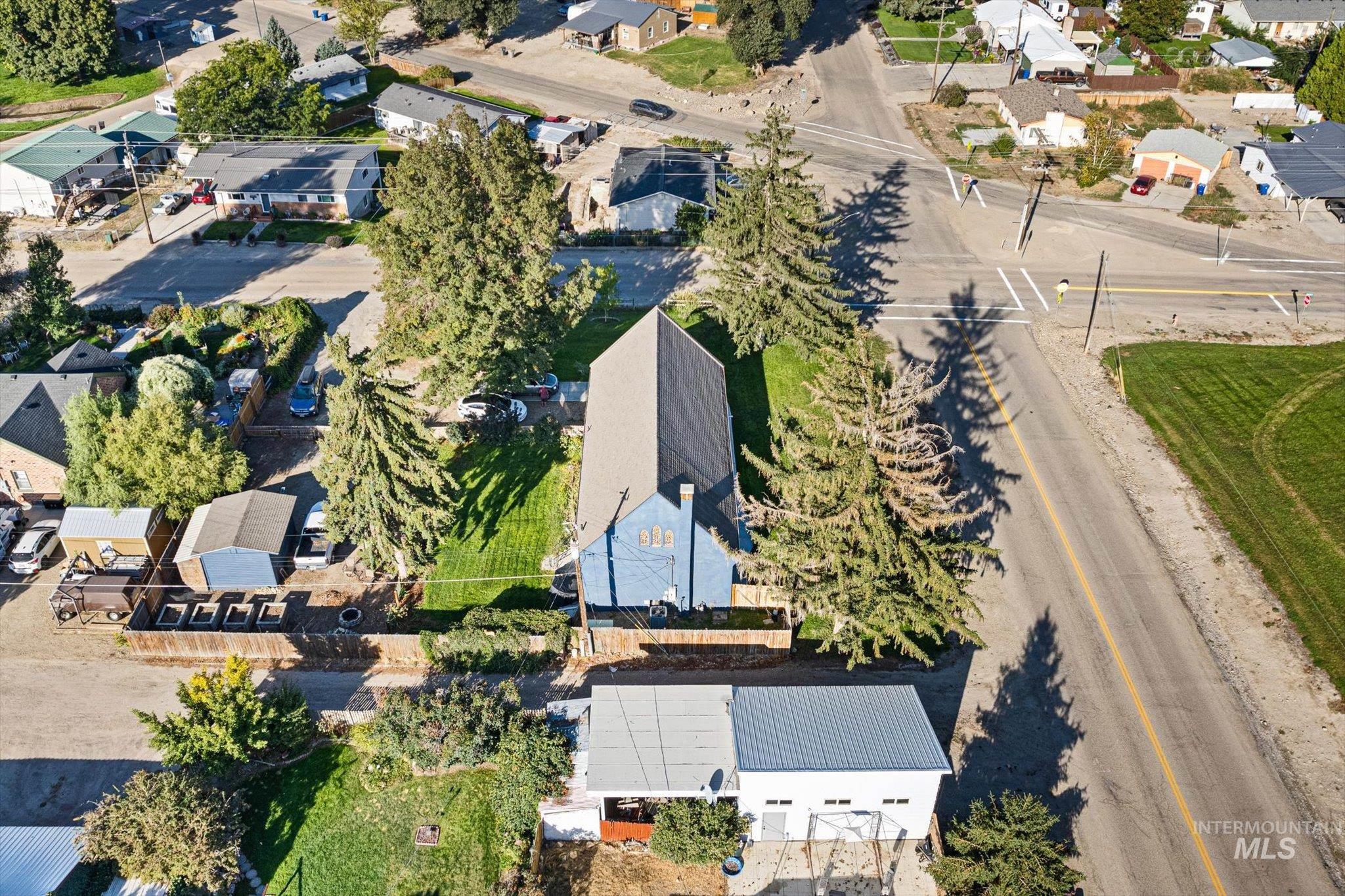 712 N 4th Street, Parma, Idaho 83660, 1 Bedroom, 2 Bathrooms, Residential Income For Sale, Price $550,000, 98962615