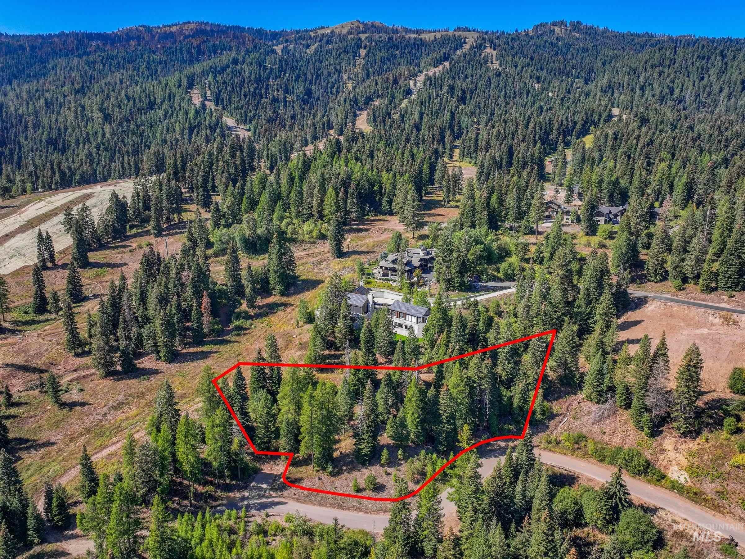 View of property location featuring property boundaries highlighted and ski mountain