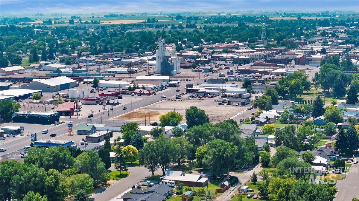 Aerial view of property's location
