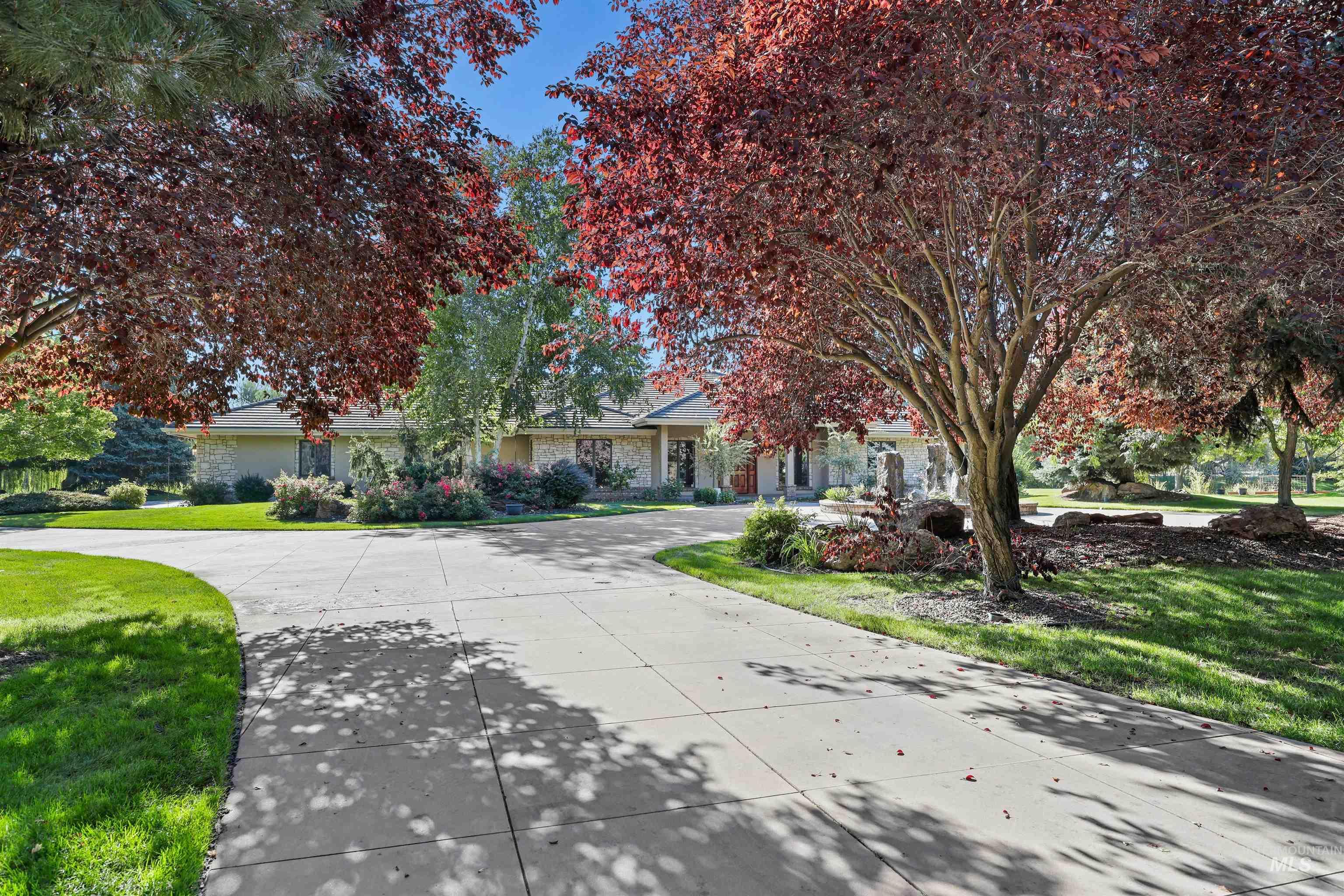 800 S Moon Beam Way, Eagle, Idaho 83616, 4 Bedrooms, 4.5 Bathrooms, Residential For Sale, Price $2,749,000, 98963028