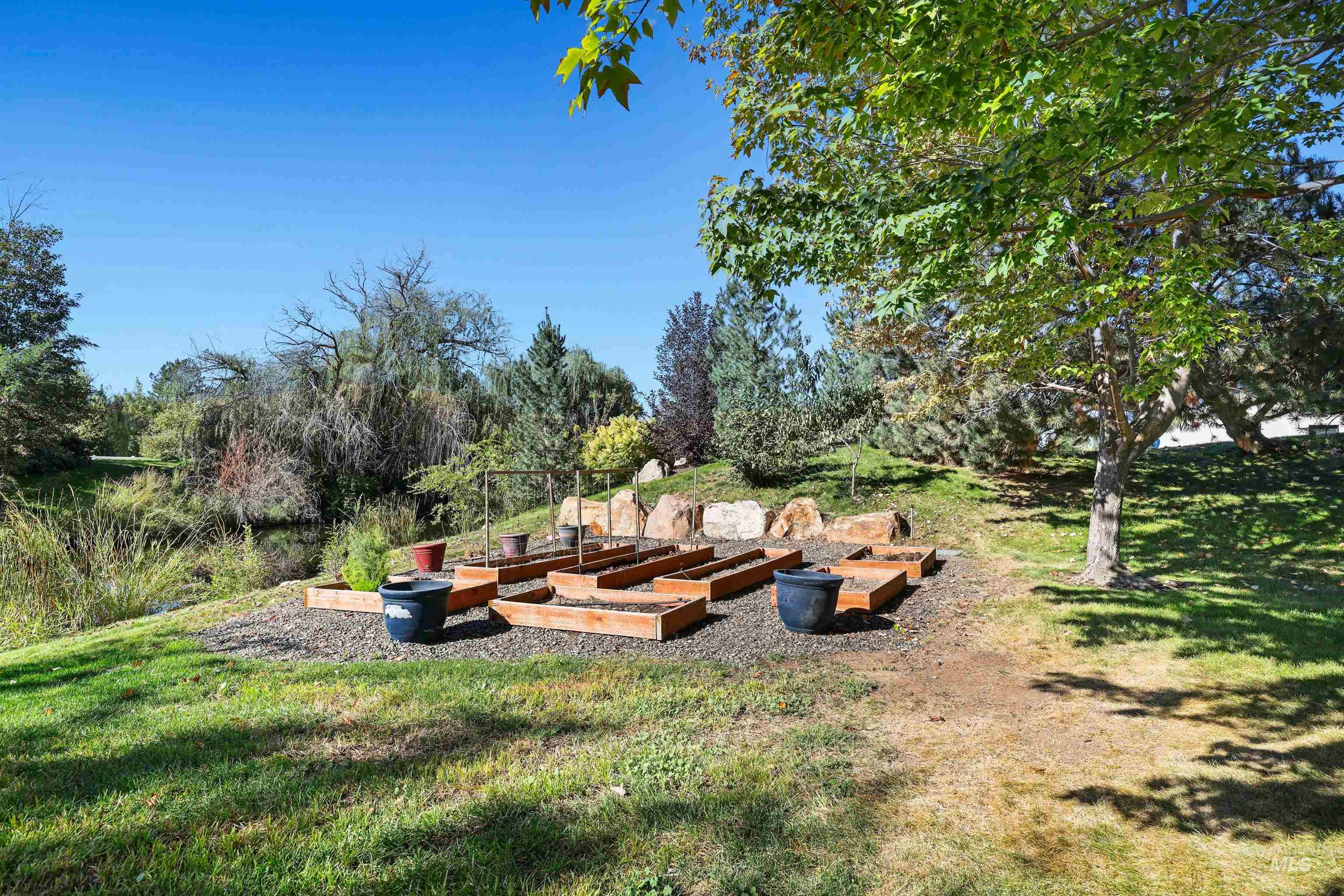 800 S Moon Beam Way, Eagle, Idaho 83616, 4 Bedrooms, 4.5 Bathrooms, Residential For Sale, Price $2,749,000, 98963028