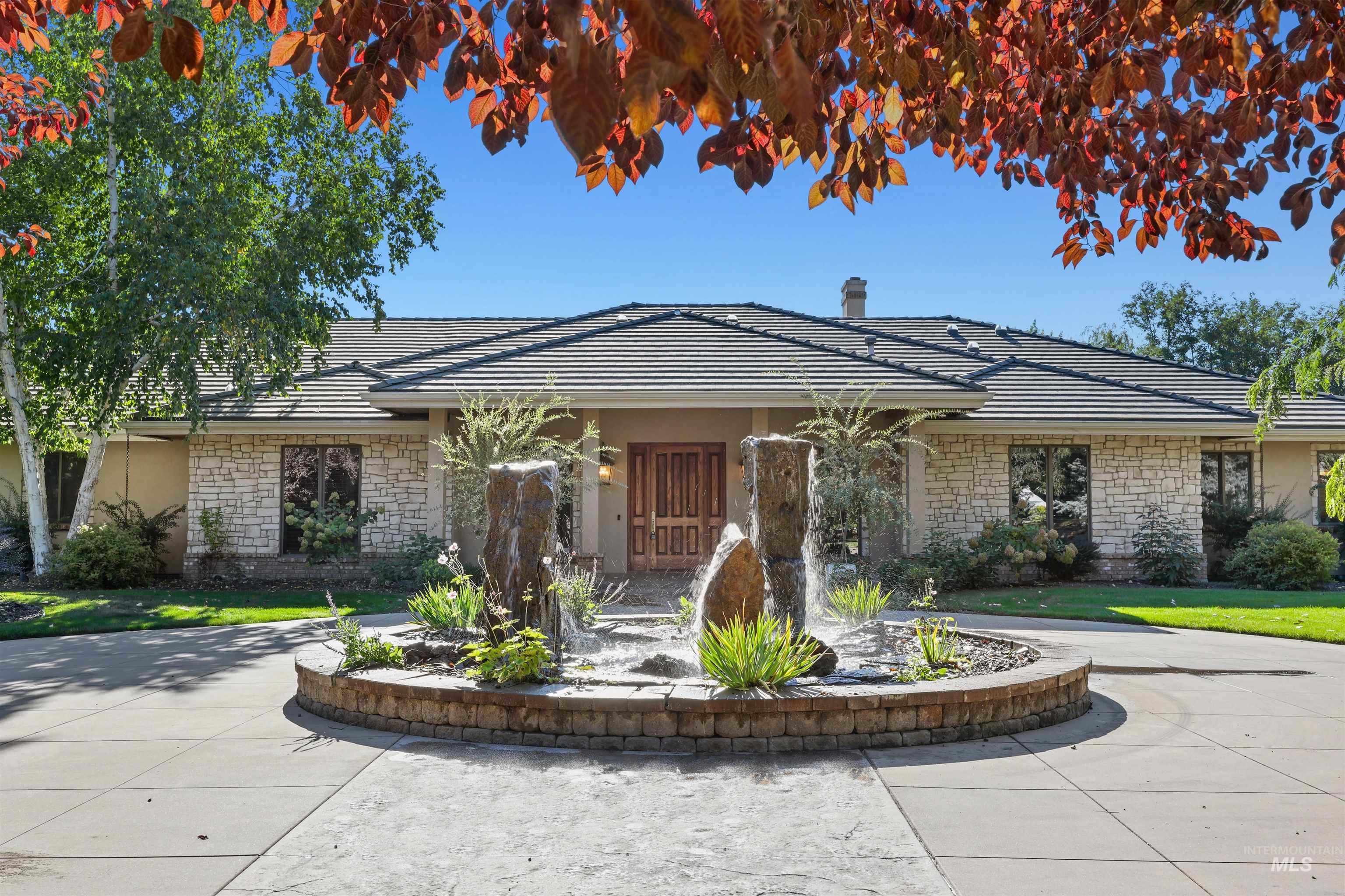 800 S Moon Beam Way, Eagle, Idaho 83616, 4 Bedrooms, 4.5 Bathrooms, Residential For Sale, Price $2,749,000, 98963028