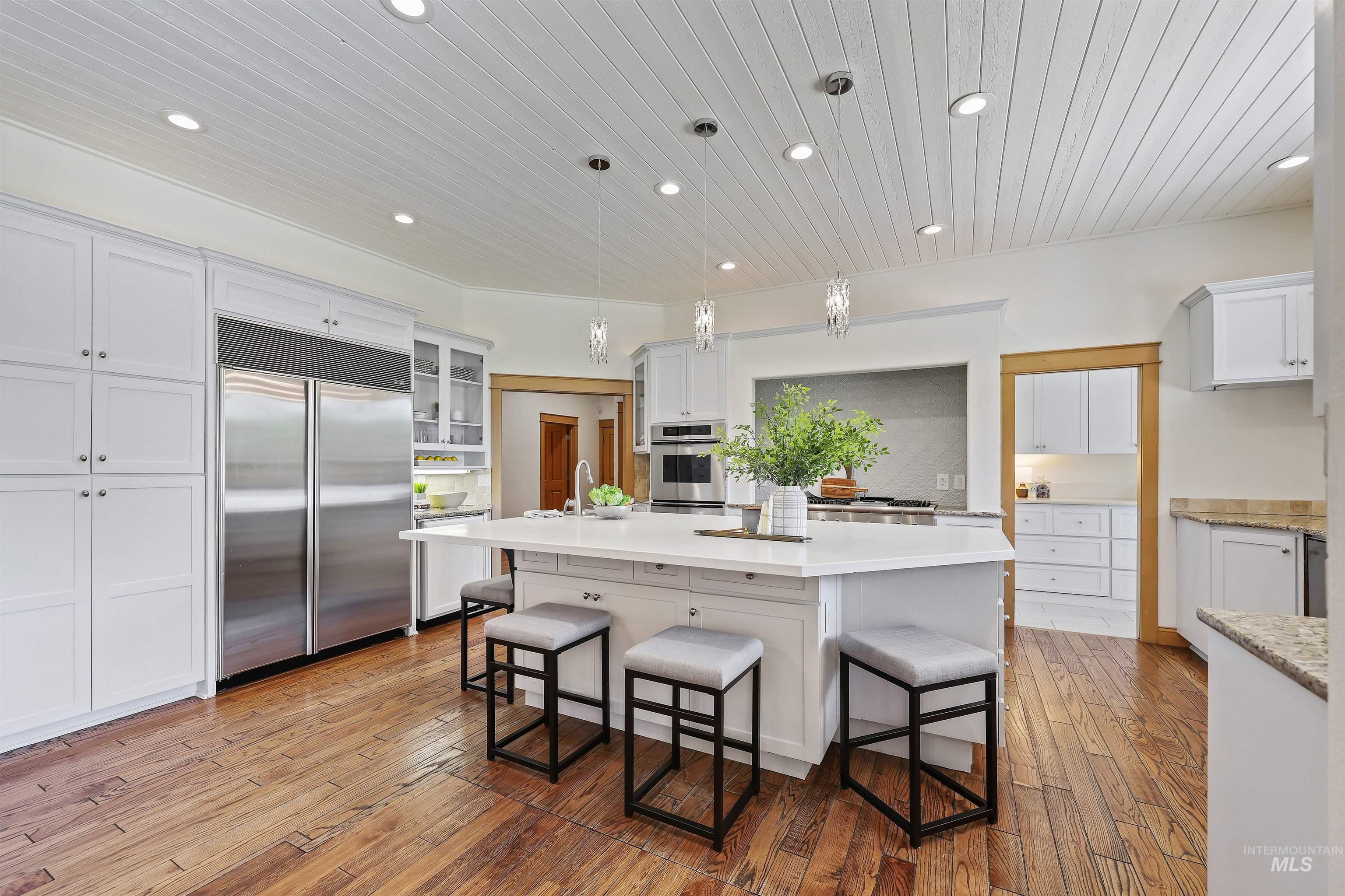 800 S Moon Beam Way, Eagle, Idaho 83616, 4 Bedrooms, 4.5 Bathrooms, Residential For Sale, Price $2,749,000, 98963028