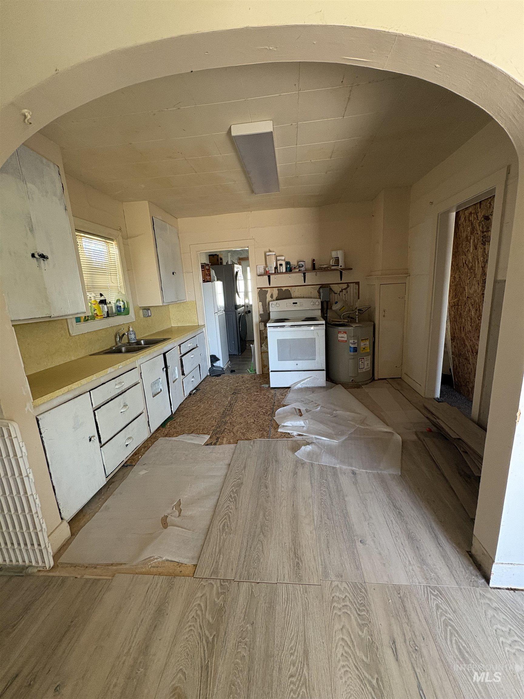324 N 10th St, Vale, Oregon 97918, 1 Bedroom, 1 Bathroom, Residential For Sale, Price $135,000, 98963082