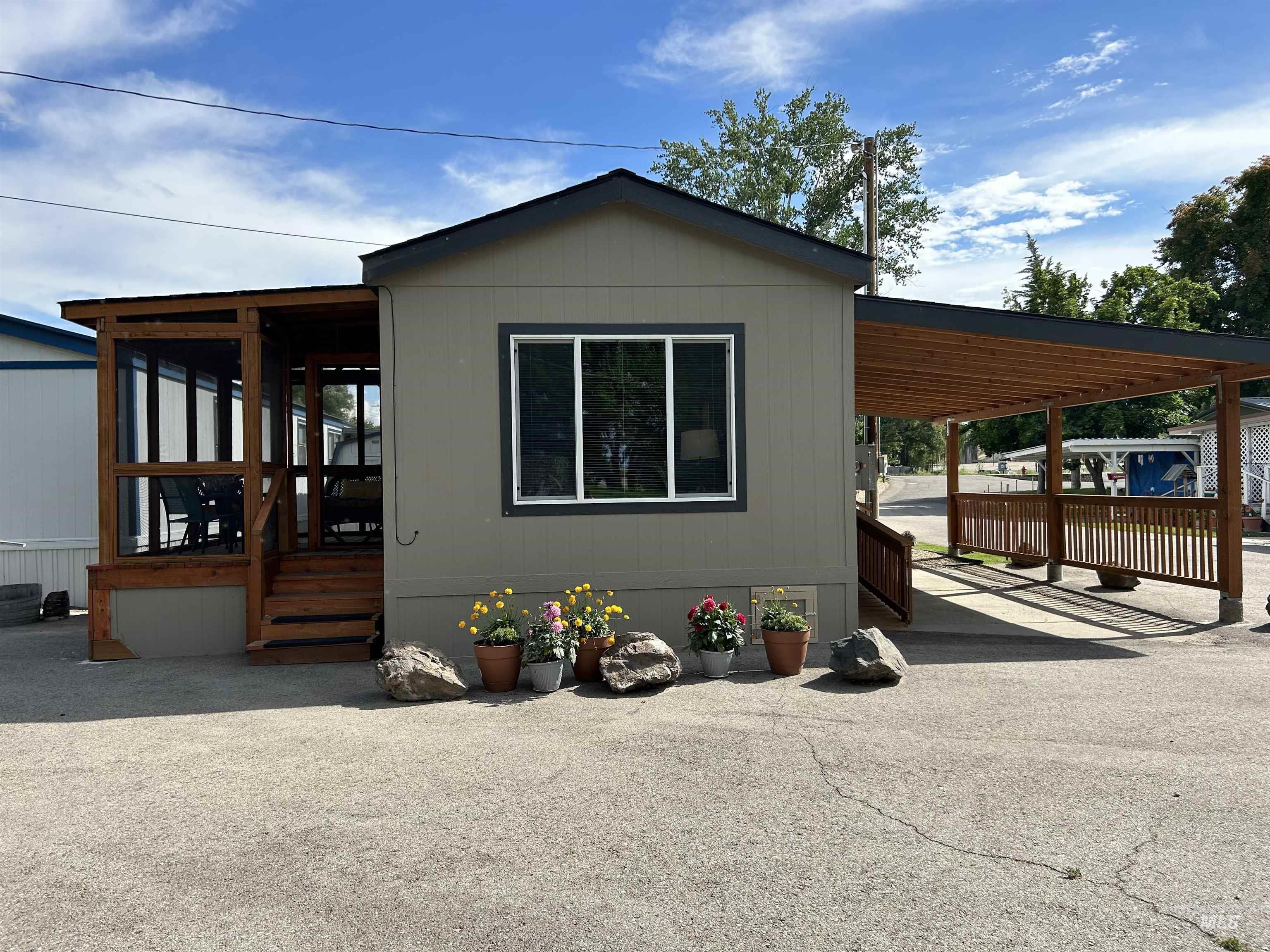 3100 Alden RD. Trlr 8, Fruitland, Idaho 83619, 1 Bedroom, 1 Bathroom, Residential For Sale, Price $89,000, 98963109
