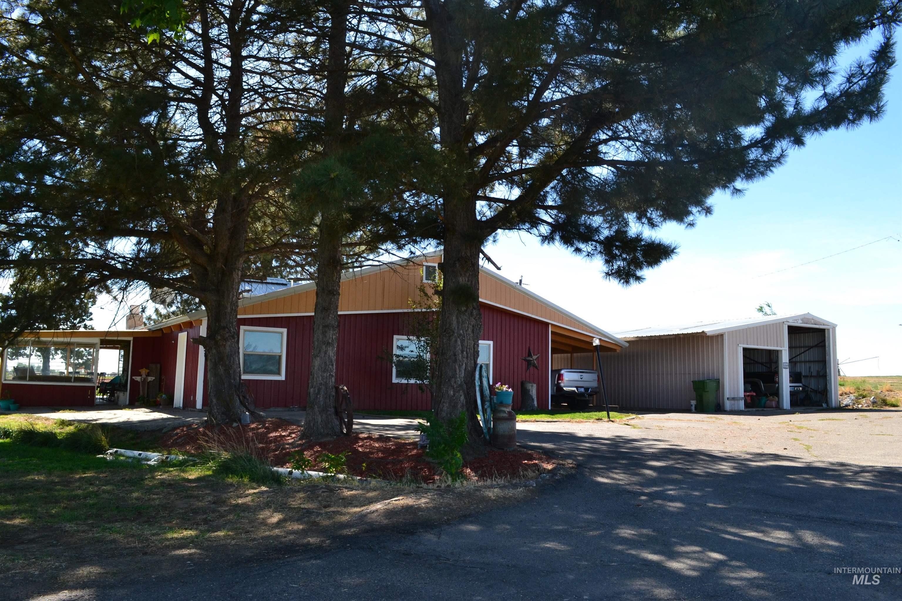4417 Oak Road, Ontario, Oregon 97914, 3 Bedrooms, 2 Bathrooms, Farm & Ranch For Sale, Price $995,000, 98963237