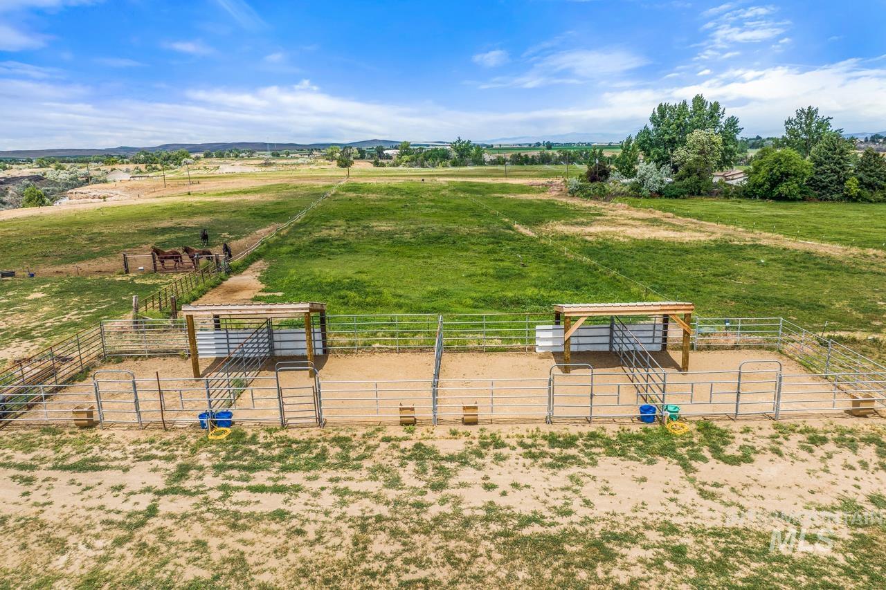 4417 Oak Road, Ontario, Oregon 97914, 3 Bedrooms, 2 Bathrooms, Farm & Ranch For Sale, Price $995,000, 98963237