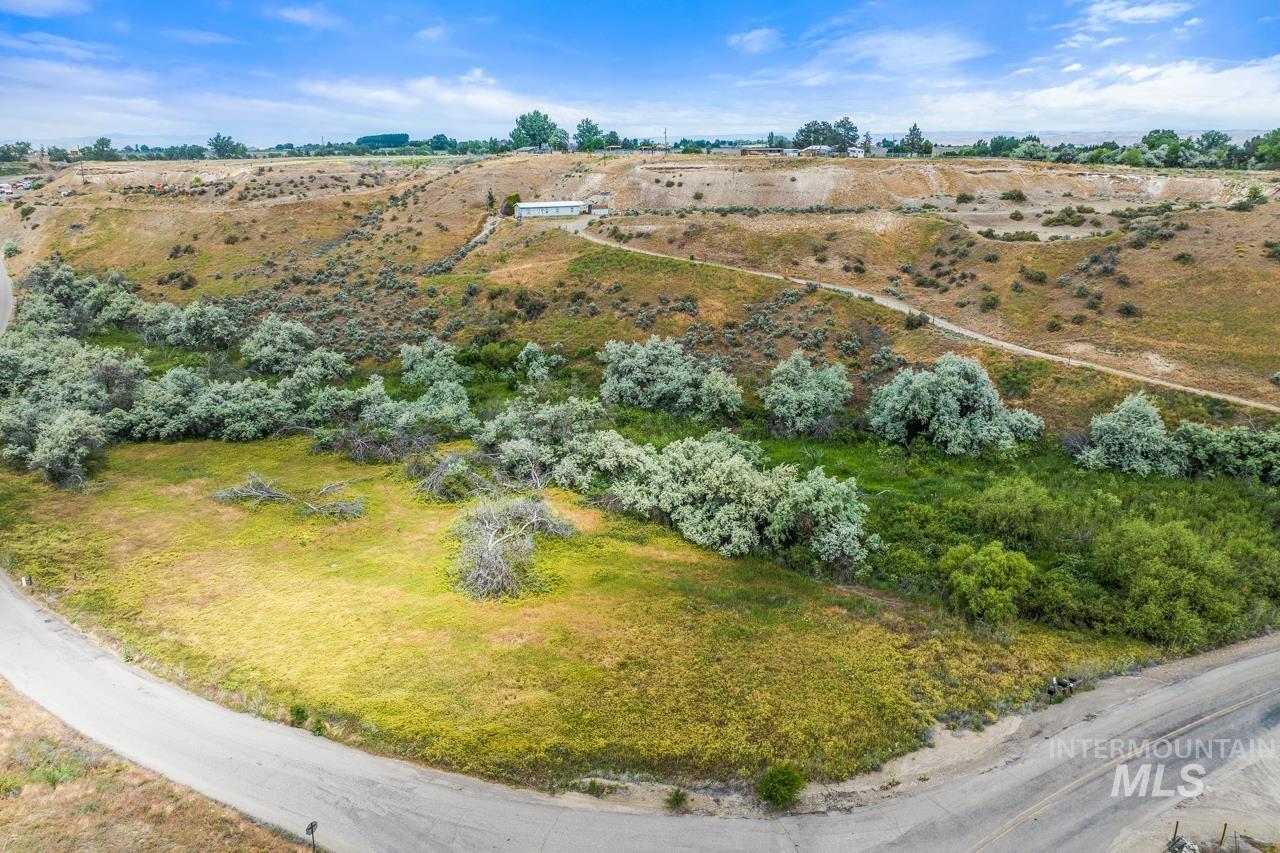 4417 Oak Road, Ontario, Oregon 97914, 3 Bedrooms, 2 Bathrooms, Farm & Ranch For Sale, Price $995,000, 98963237