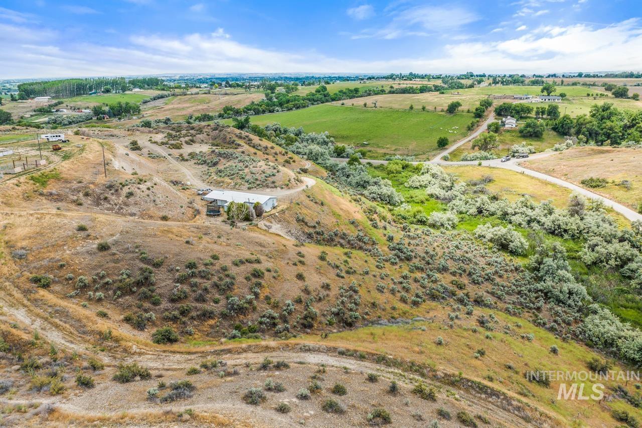 4417 Oak Road, Ontario, Oregon 97914, 3 Bedrooms, 2 Bathrooms, Farm & Ranch For Sale, Price $995,000, 98963237