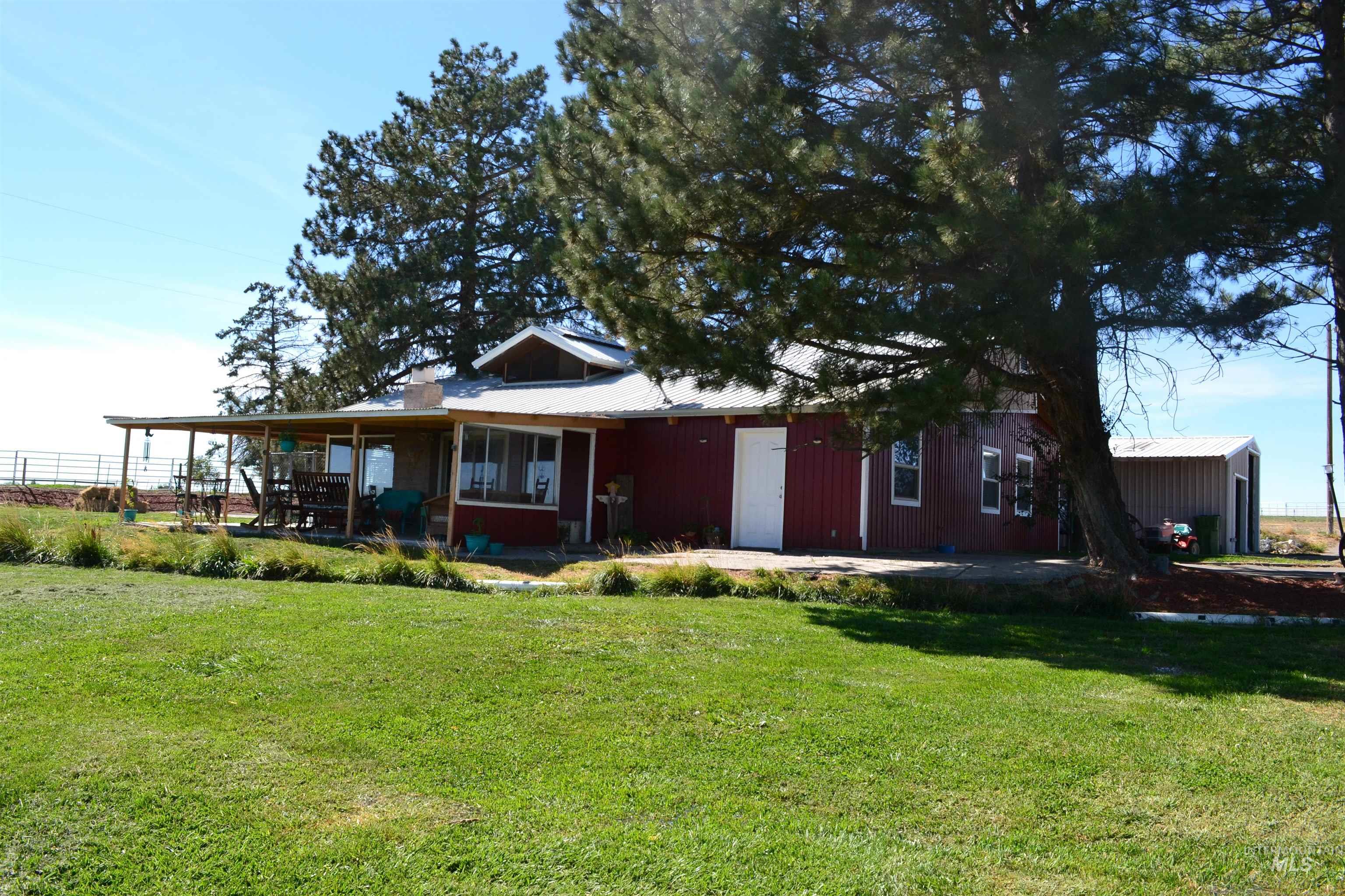 4417 Oak Road, Ontario, Oregon 97914, 3 Bedrooms, 2 Bathrooms, Farm & Ranch For Sale, Price $995,000, 98963237