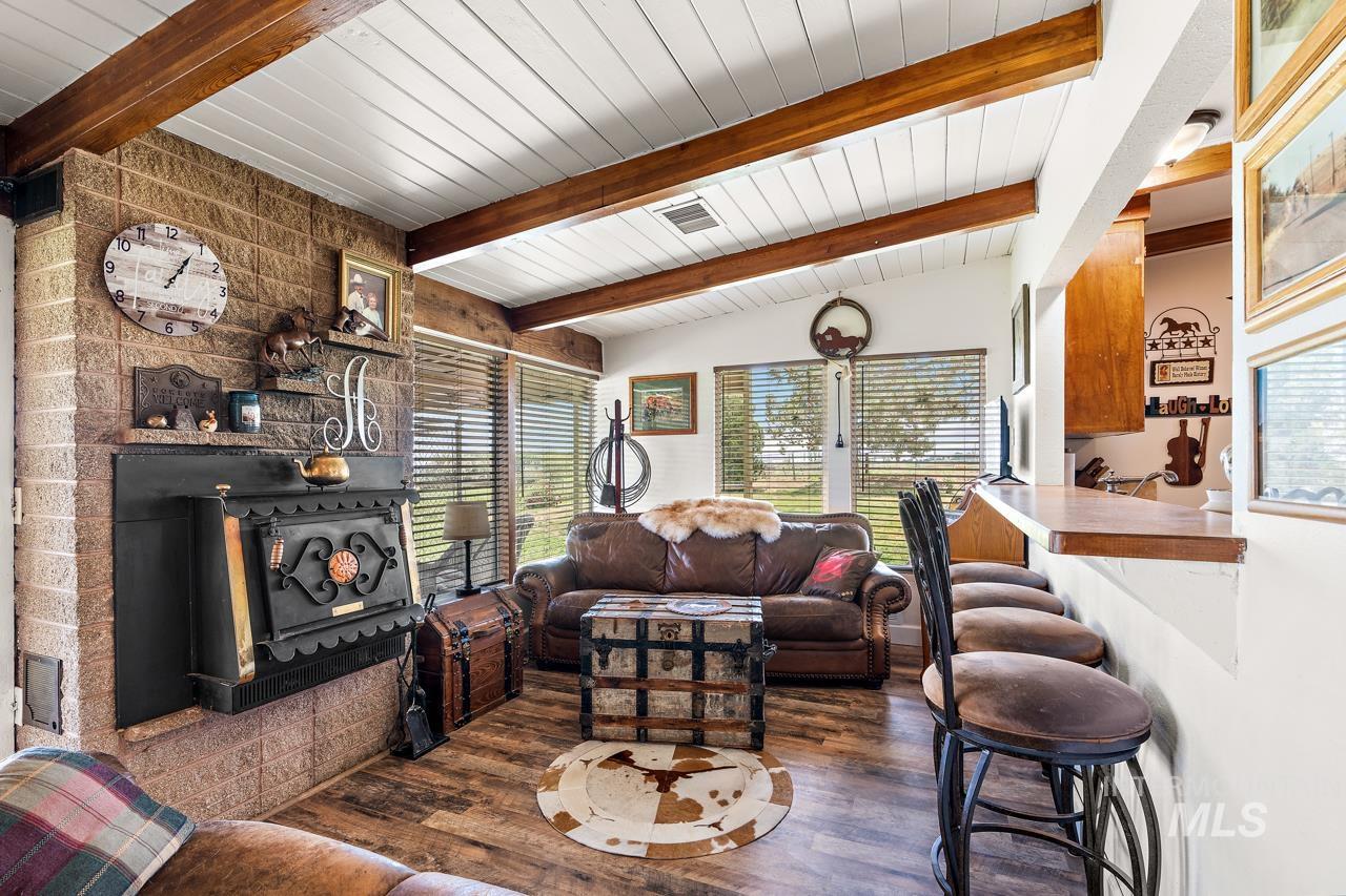 4417 Oak Road, Ontario, Oregon 97914, 3 Bedrooms, 2 Bathrooms, Farm & Ranch For Sale, Price $995,000, 98963237