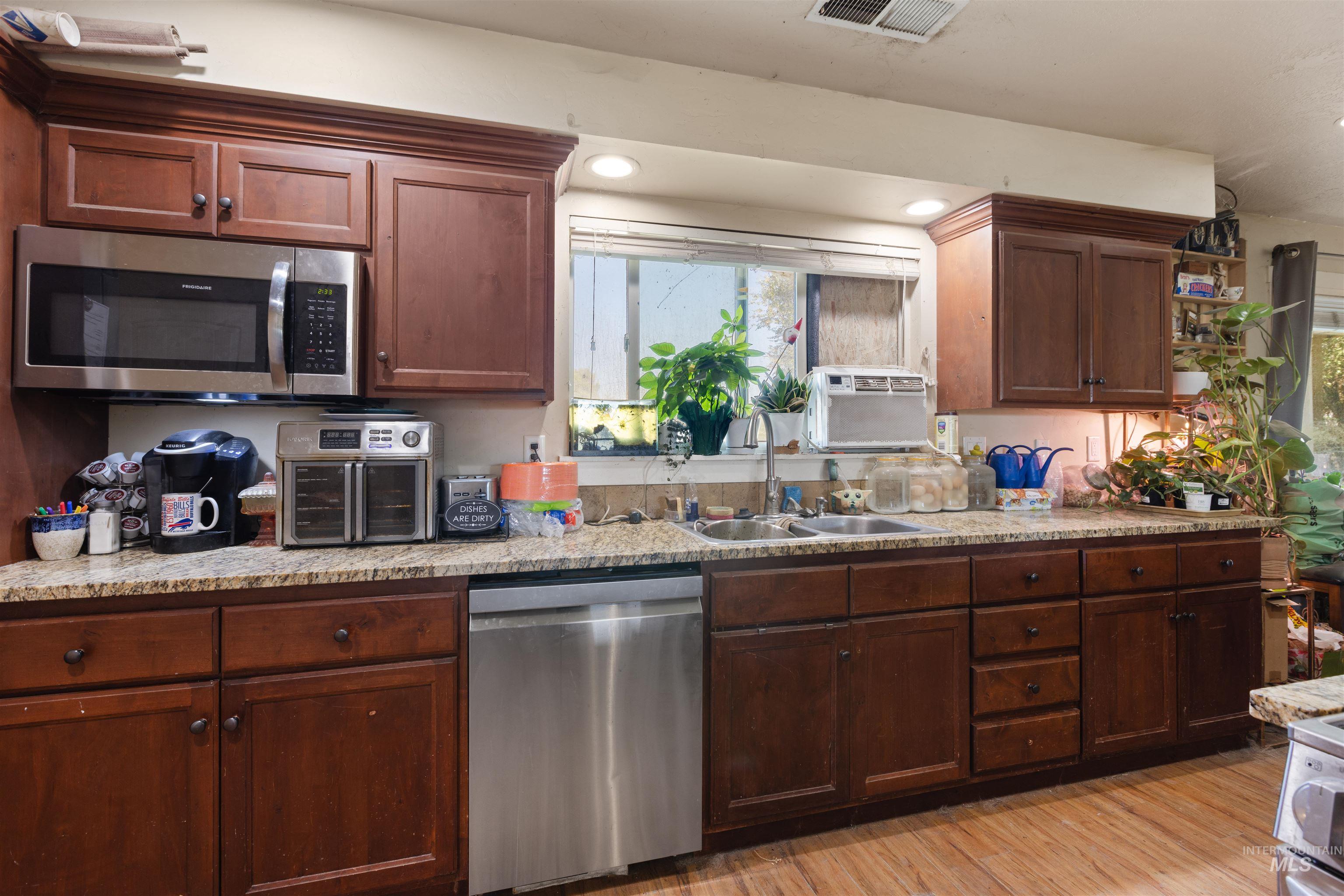 3614 Amity Ave, Nampa, Idaho 83687, 4 Bedrooms, 2.5 Bathrooms, Residential For Sale, Price $2,999,900, 98963272