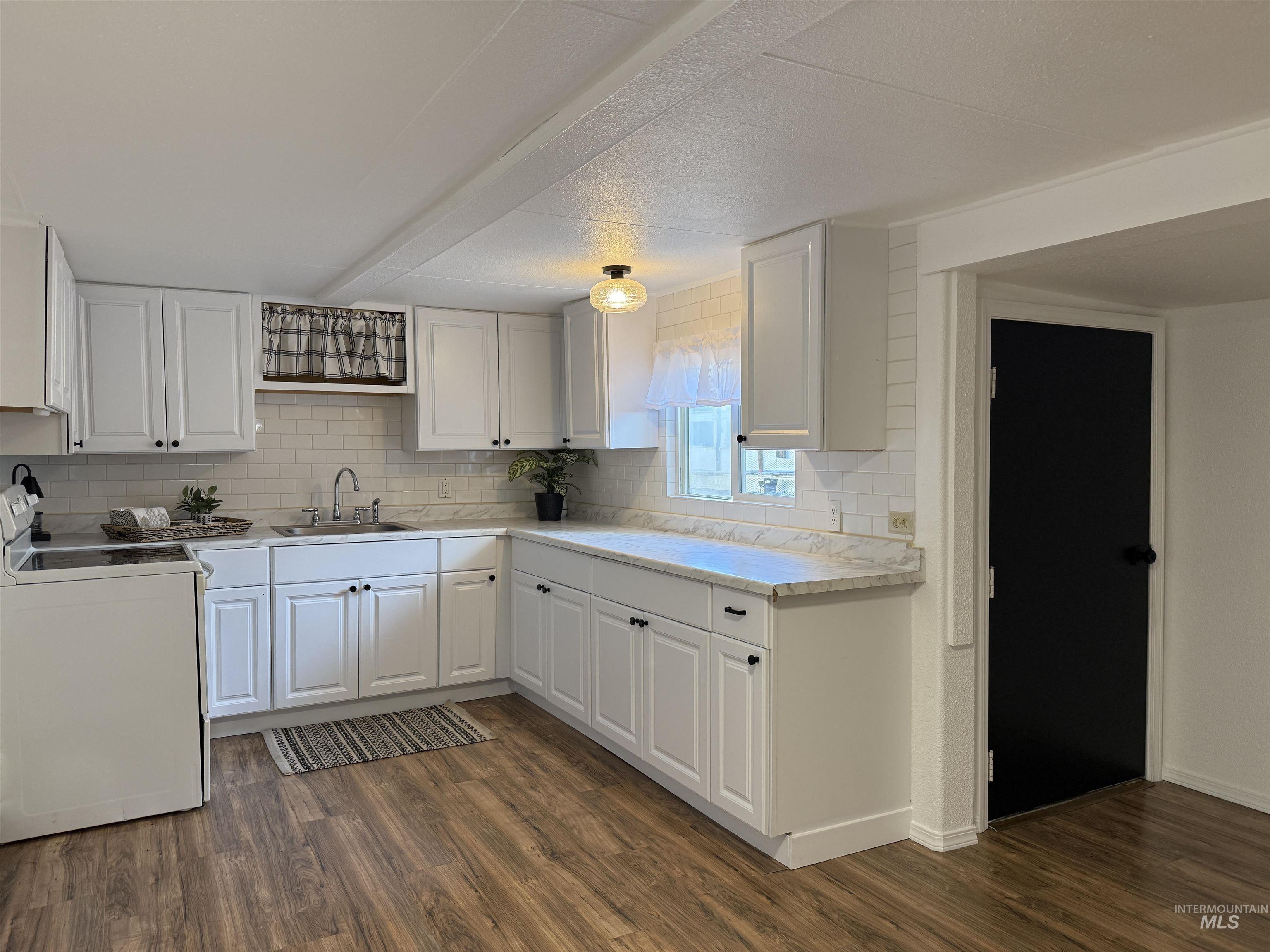 1029 Cedar Ave, Lewiston, Idaho 83501, 3 Bedrooms, 1 Bathroom, Residential For Sale, Price $59,000, 98963306