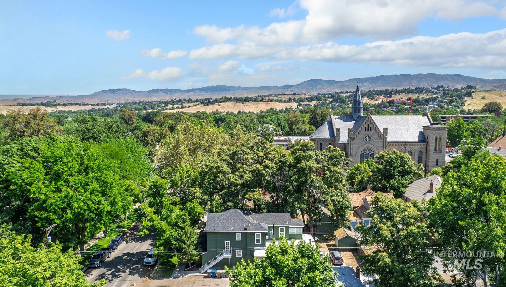 Bird's eye view of a mountain backdrop
