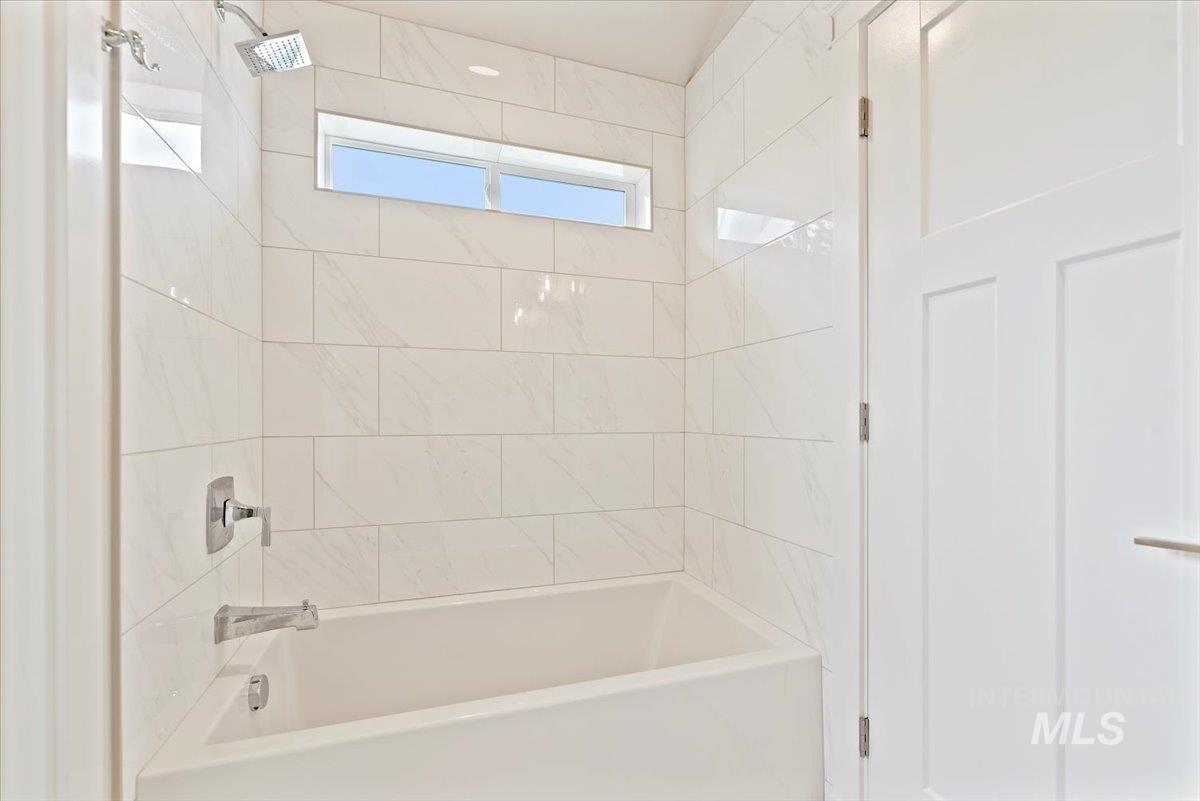 10061 W McMillan & 10063 McMillan (ADU), Boise, Idaho 83704, 3 Bedrooms, 2.5 Bathrooms, Residential Income For Sale, Price $699,500, 98963441