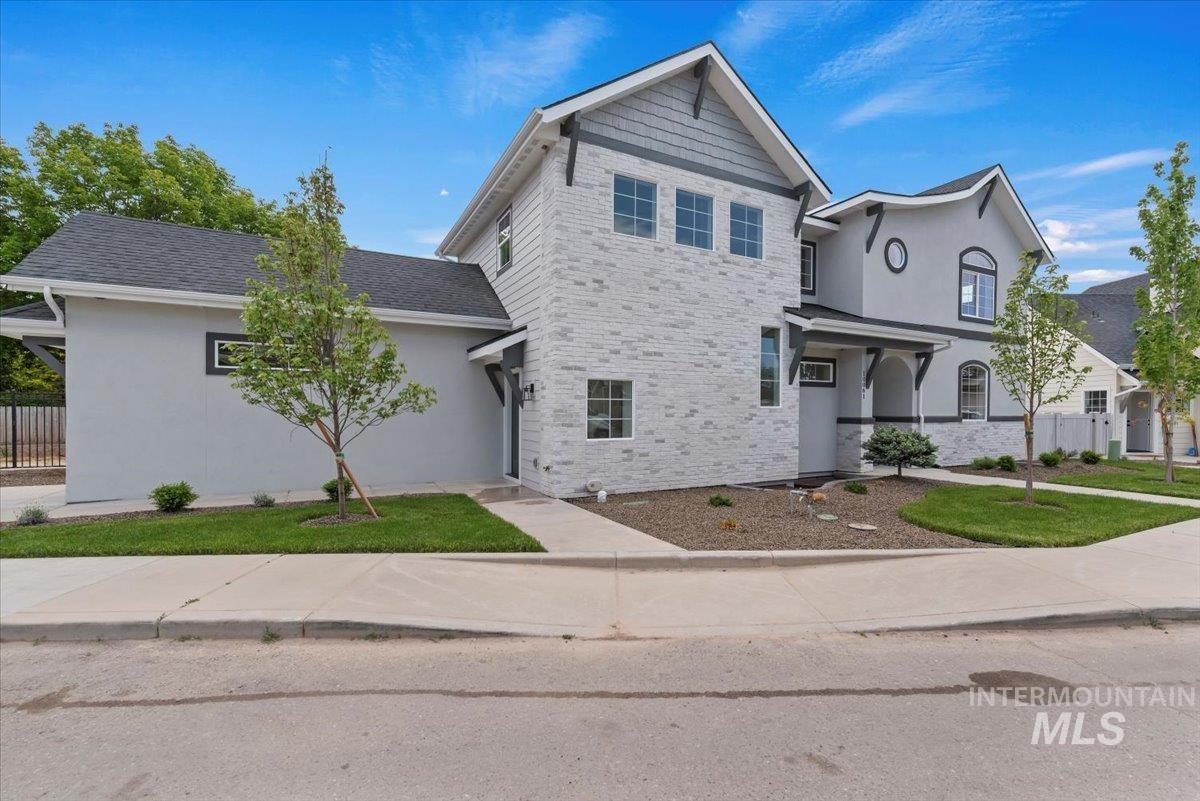 10061 W McMillan & 10063 McMillan (ADU), Boise, Idaho 83704, 3 Bedrooms, 2.5 Bathrooms, Residential Income For Sale, Price $705,000, 98963441