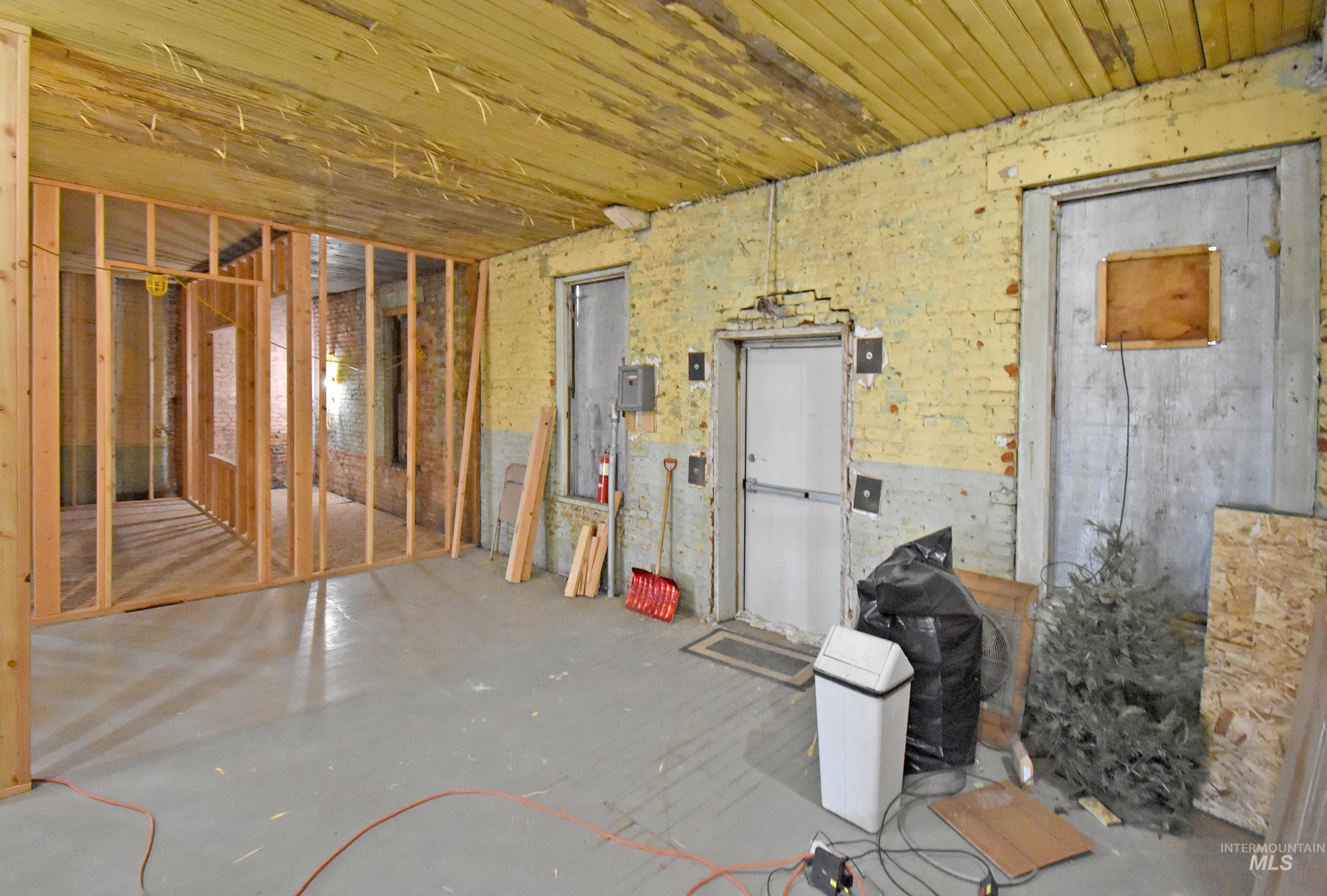 132 E Walnut Avenue, Genesee, Idaho 83832, Business/Commercial For Sale, Price $280,000, 98963446