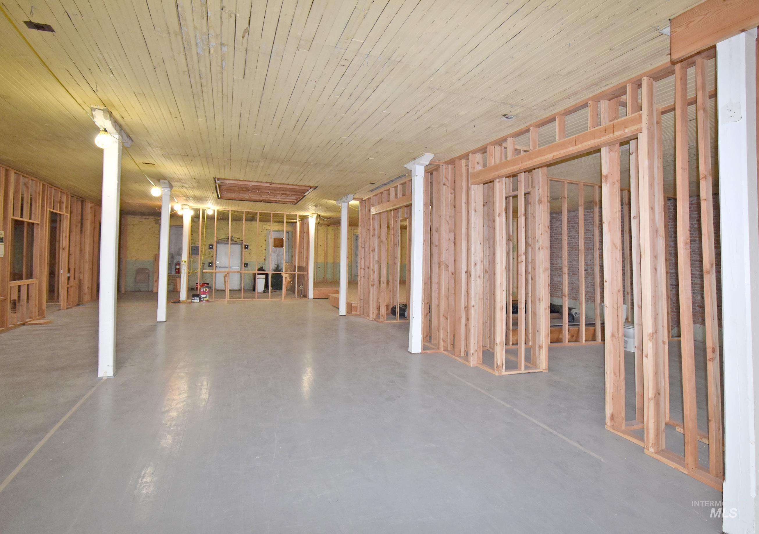 132 E Walnut Avenue, Genesee, Idaho 83832, Business/Commercial For Sale, Price $280,000, 98963446