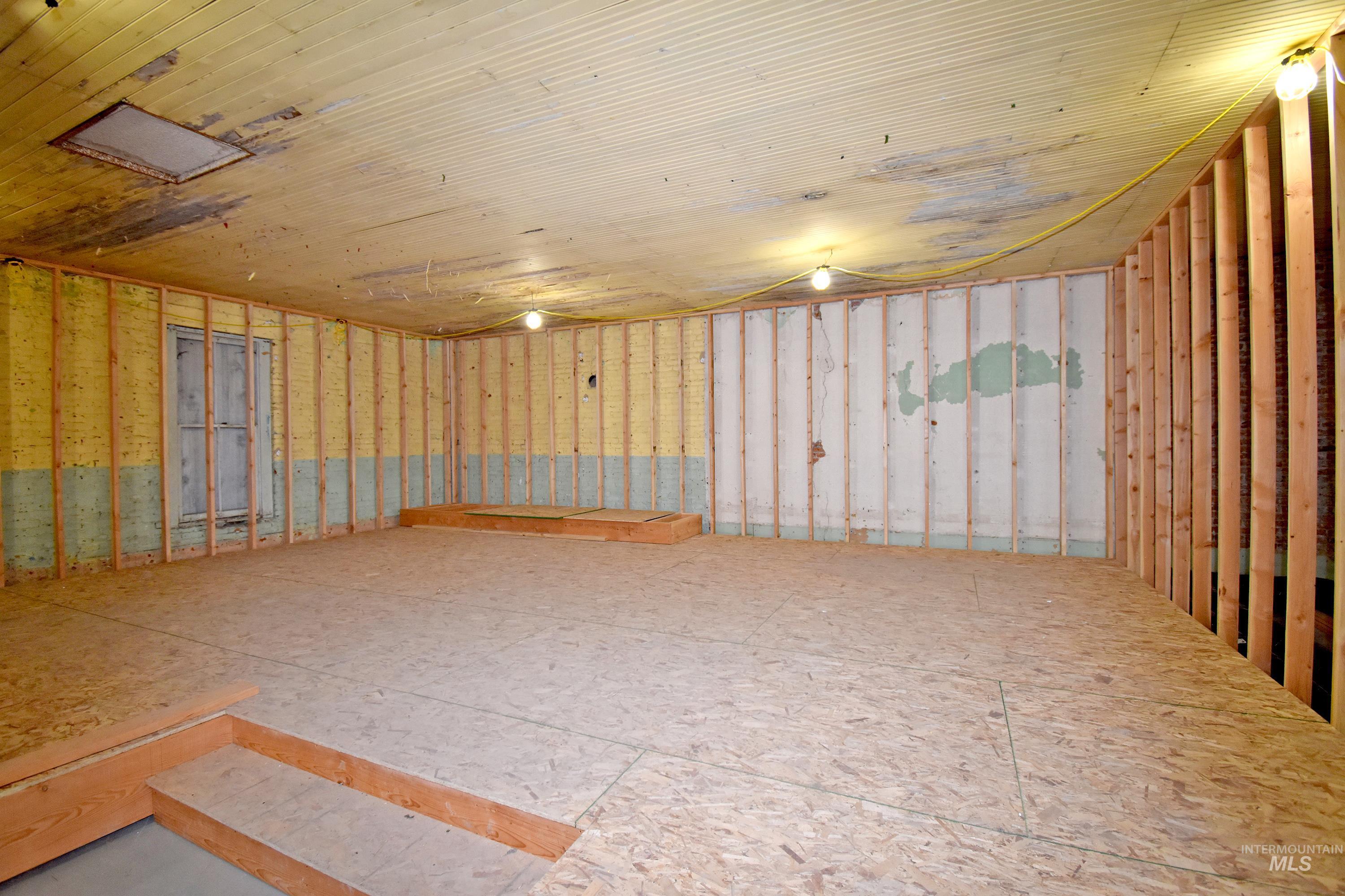 132 E Walnut Avenue, Genesee, Idaho 83832, Business/Commercial For Sale, Price $280,000, 98963446