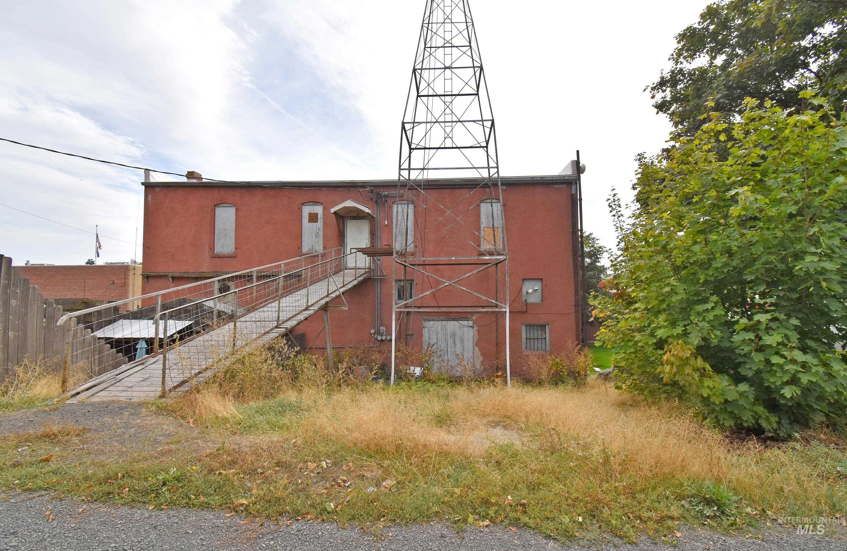 132 E Walnut Avenue, Genesee, Idaho 83832, Business/Commercial For Sale, Price $280,000, 98963446