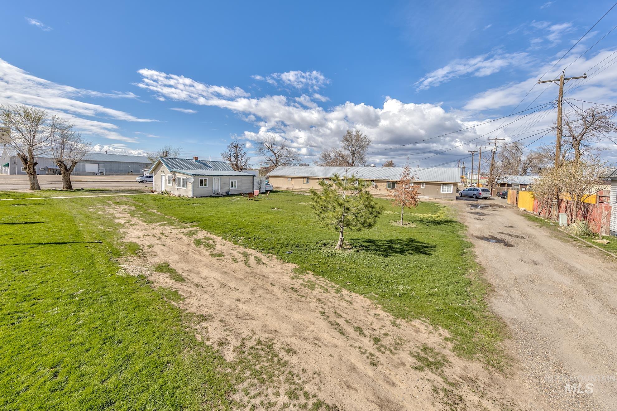 107 SE 5th Ave, Ontario, Oregon 97914, Business/Commercial For Sale, Price $218,000, 98963823