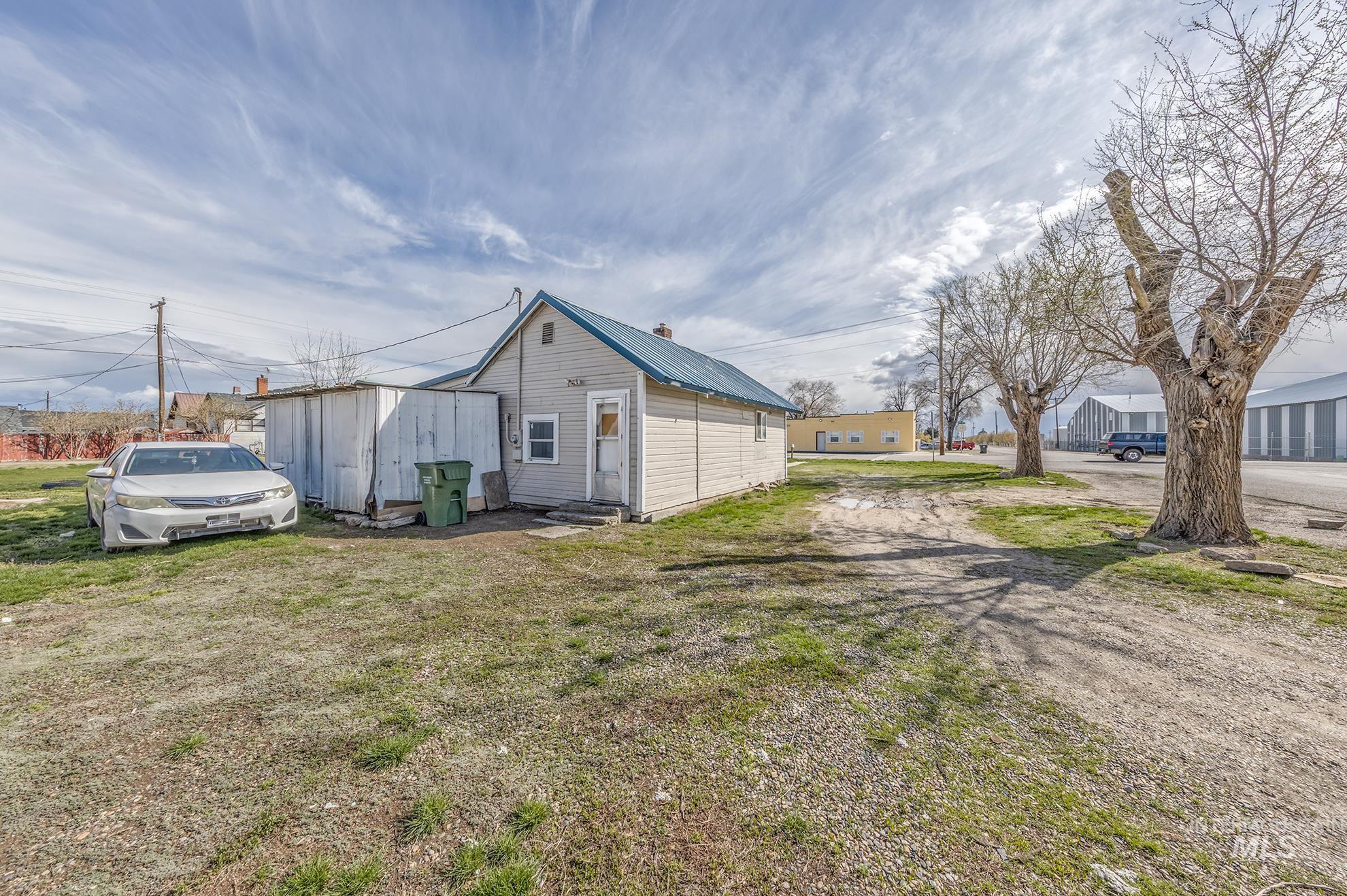 107 SE 5th Ave, Ontario, Oregon 97914, Business/Commercial For Sale, Price $218,000, 98963823