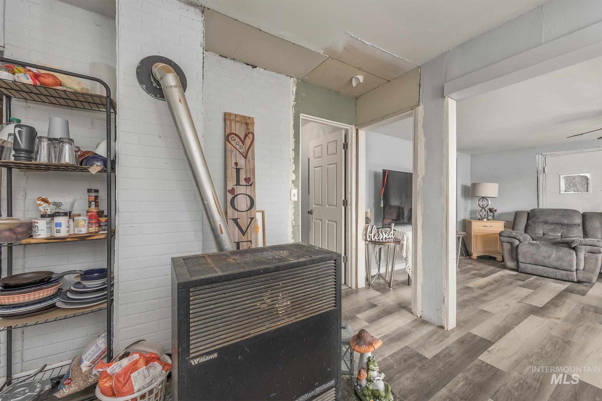 107 SE 5th Ave, Ontario, Oregon 97914, Business/Commercial For Sale, Price $218,000,MLS 98963823