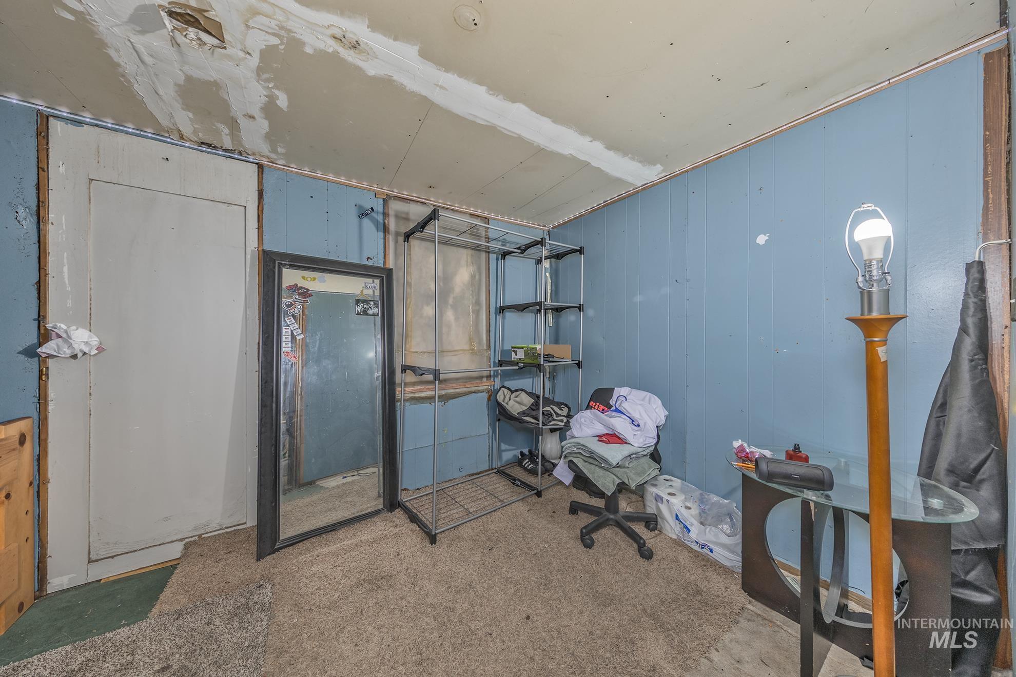 107 SE 5th Ave, Ontario, Oregon 97914, 3 Bedrooms, 1 Bathroom, Residential For Sale, Price $218,000,MLS 98963824