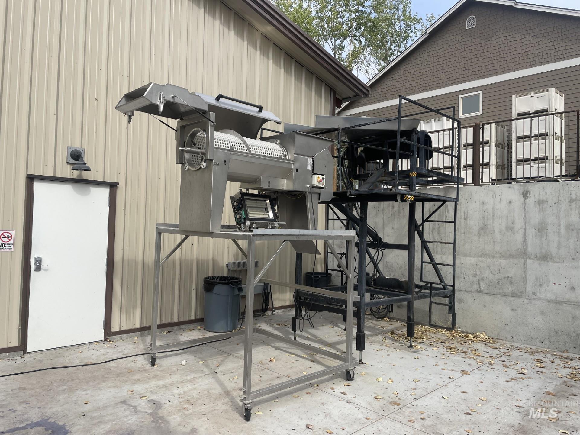 5446 N Highway 16, Eagle, Idaho 83616, 5 Bedrooms, Business/Commercial For Sale, Price $9,100,000, 98963829