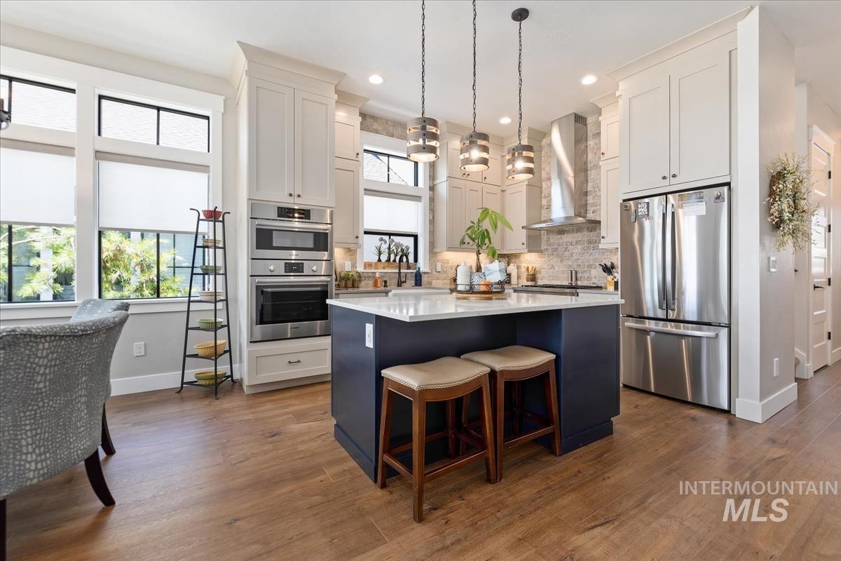 4299 W Bay Oak Ln, Meridian, Idaho 83646, 3 Bedrooms, 2.5 Bathrooms, Residential Income For Sale, Price $649,333, 98963864