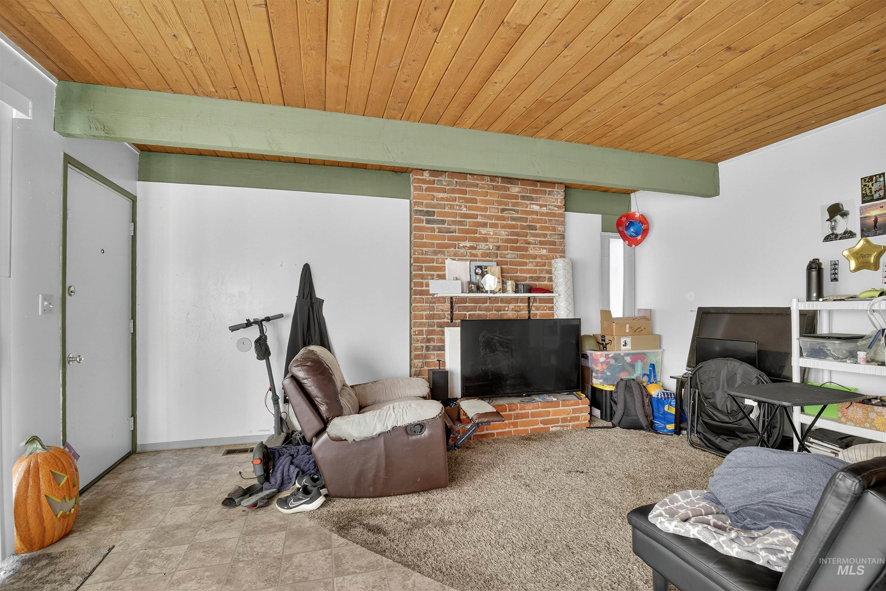 820, 822, 824 2nd St, Clarkston, Washington 99403, 1 Bedroom, 1 Bathroom, Residential Income For Sale, Price $695,000, 98963933