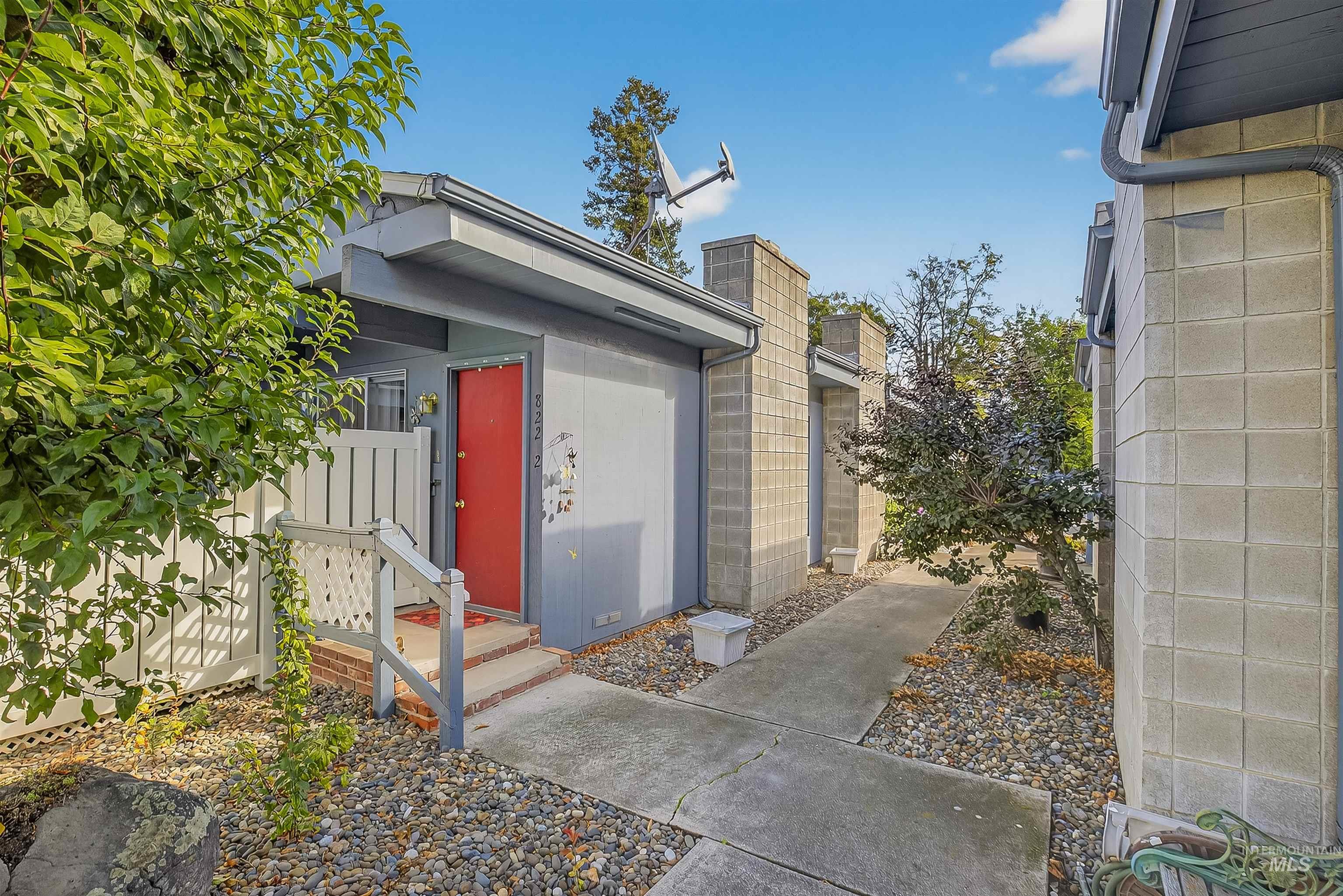 820, 822, 824 2nd St, Clarkston, Washington 99403, 1 Bedroom, 1 Bathroom, Residential Income For Sale, Price $695,000, 98963933