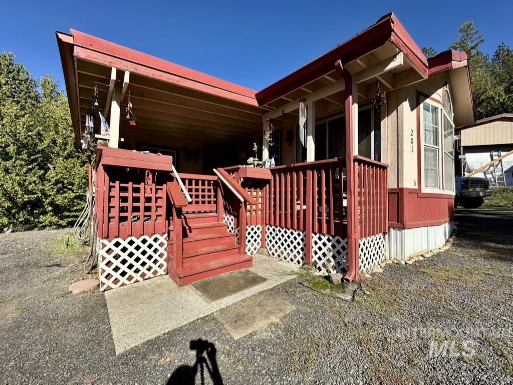 201 Chief Looking Glass Ln, Kamiah, Idaho 83536, 1 Bedroom, 1 Bathroom, Residential For Sale, Price $99,000, 98963975