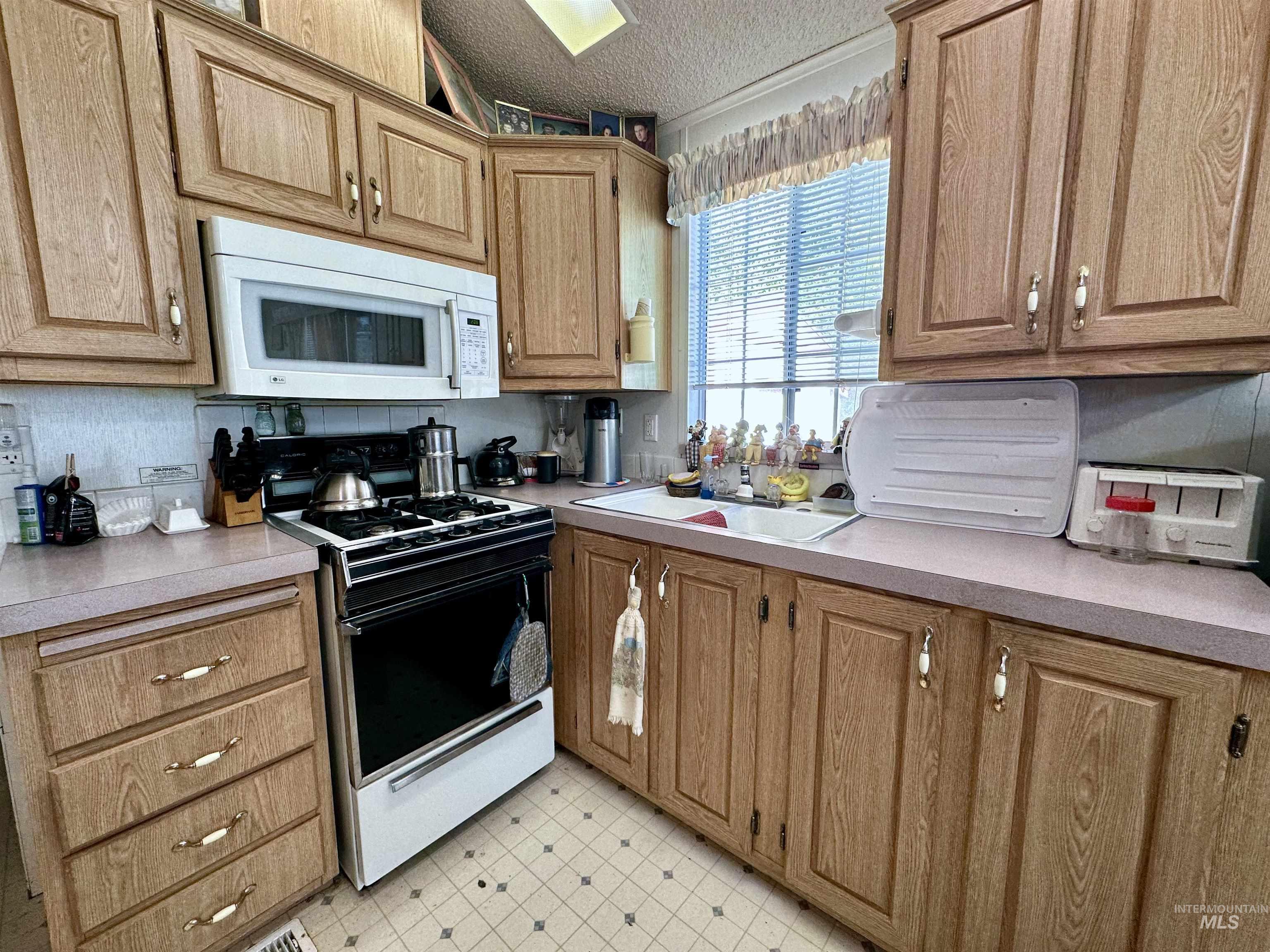 201 Chief Looking Glass Ln, Kamiah, Idaho 83536, 1 Bedroom, 1 Bathroom, Residential For Sale, Price $99,000, 98963975
