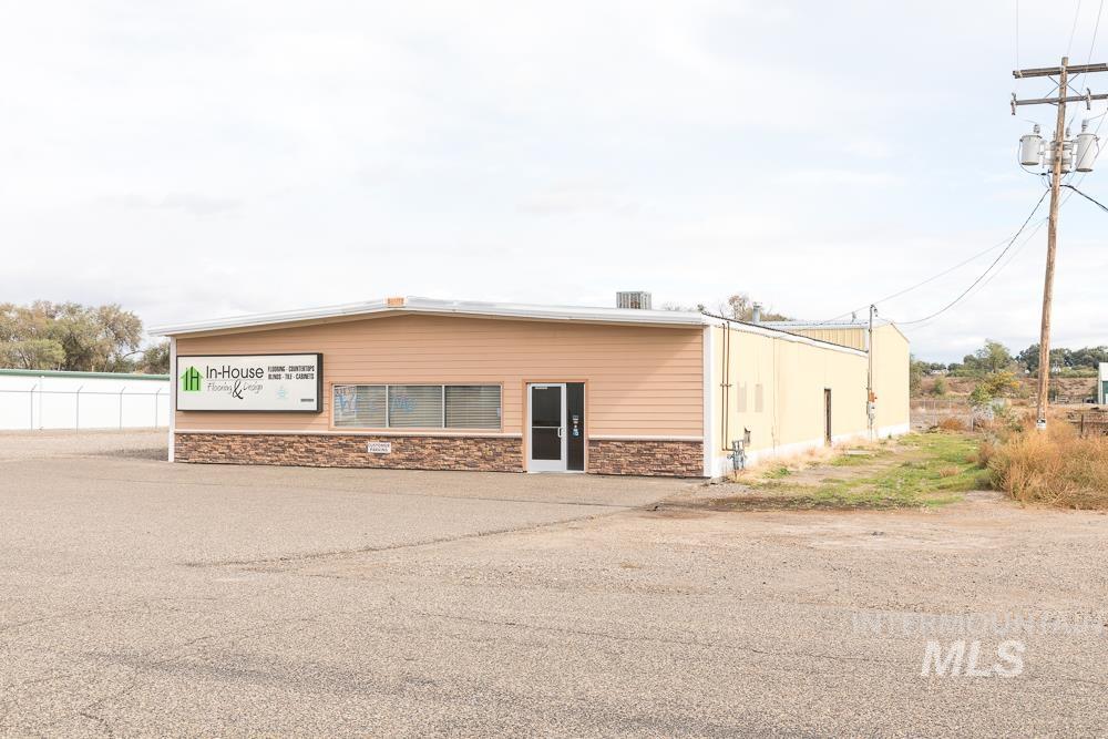 680 SE 13th St, Ontario, Oregon 97914, 4 Rooms, Business/Commercial For Sale, Price $575,000, 98964029