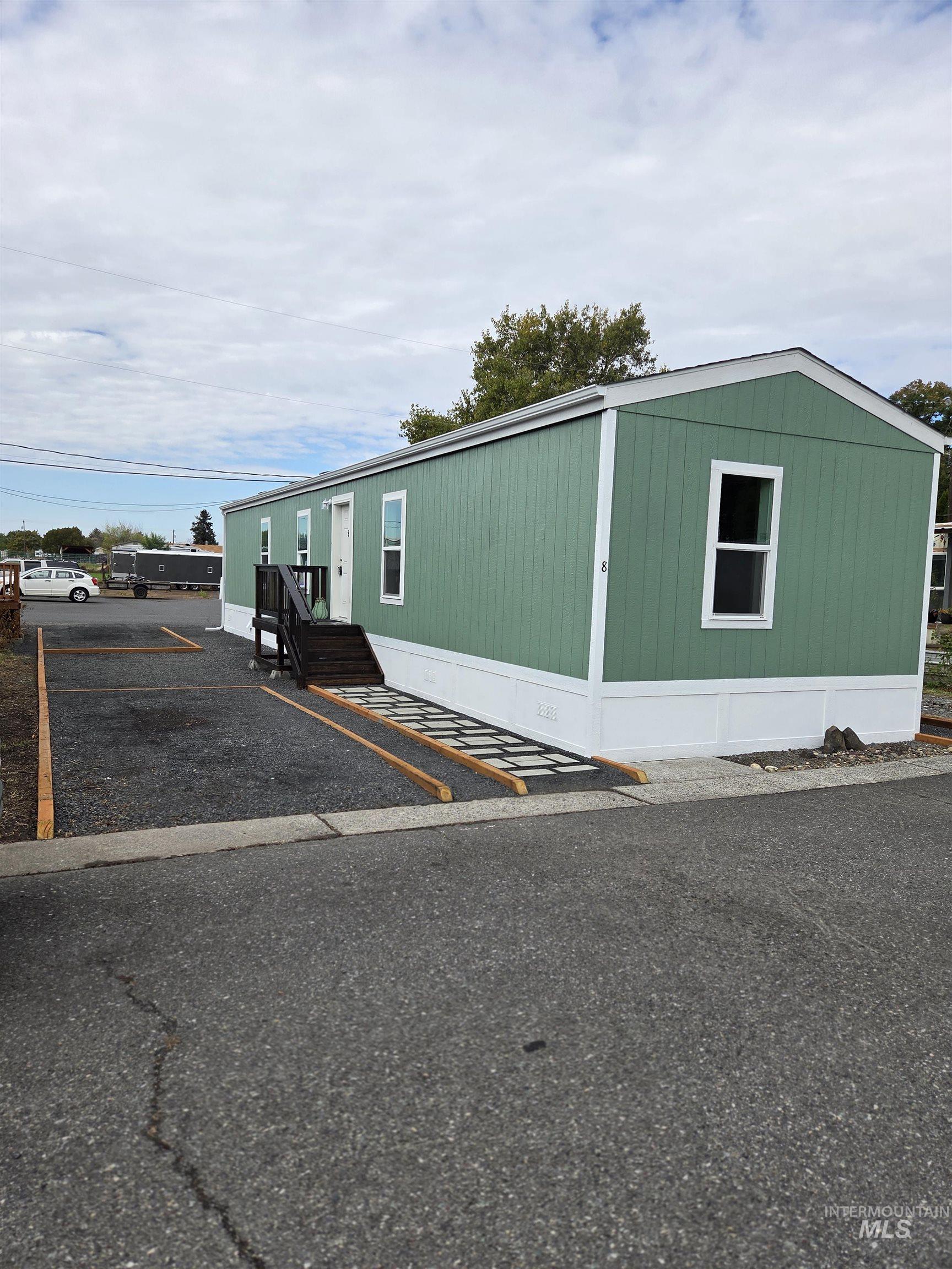 928 Warner Ave, Lewiston, Idaho 83501, 3 Bedrooms, 2 Bathrooms, Residential For Sale, Price $109,900, 98964128