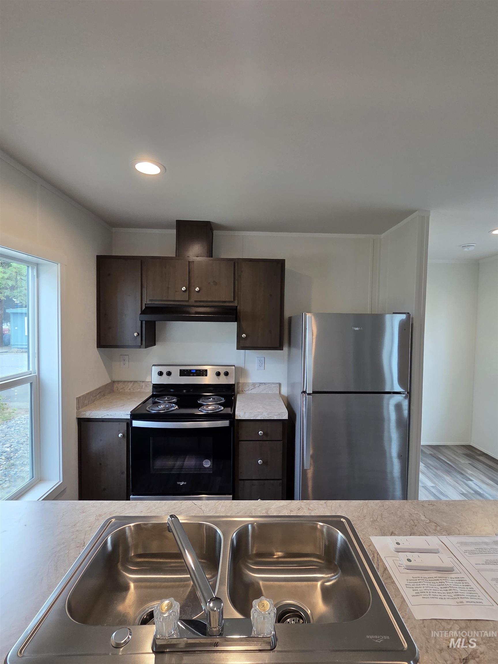 928 Warner Ave, Lewiston, Idaho 83501, 3 Bedrooms, 2 Bathrooms, Residential For Sale, Price $109,900, 98964128