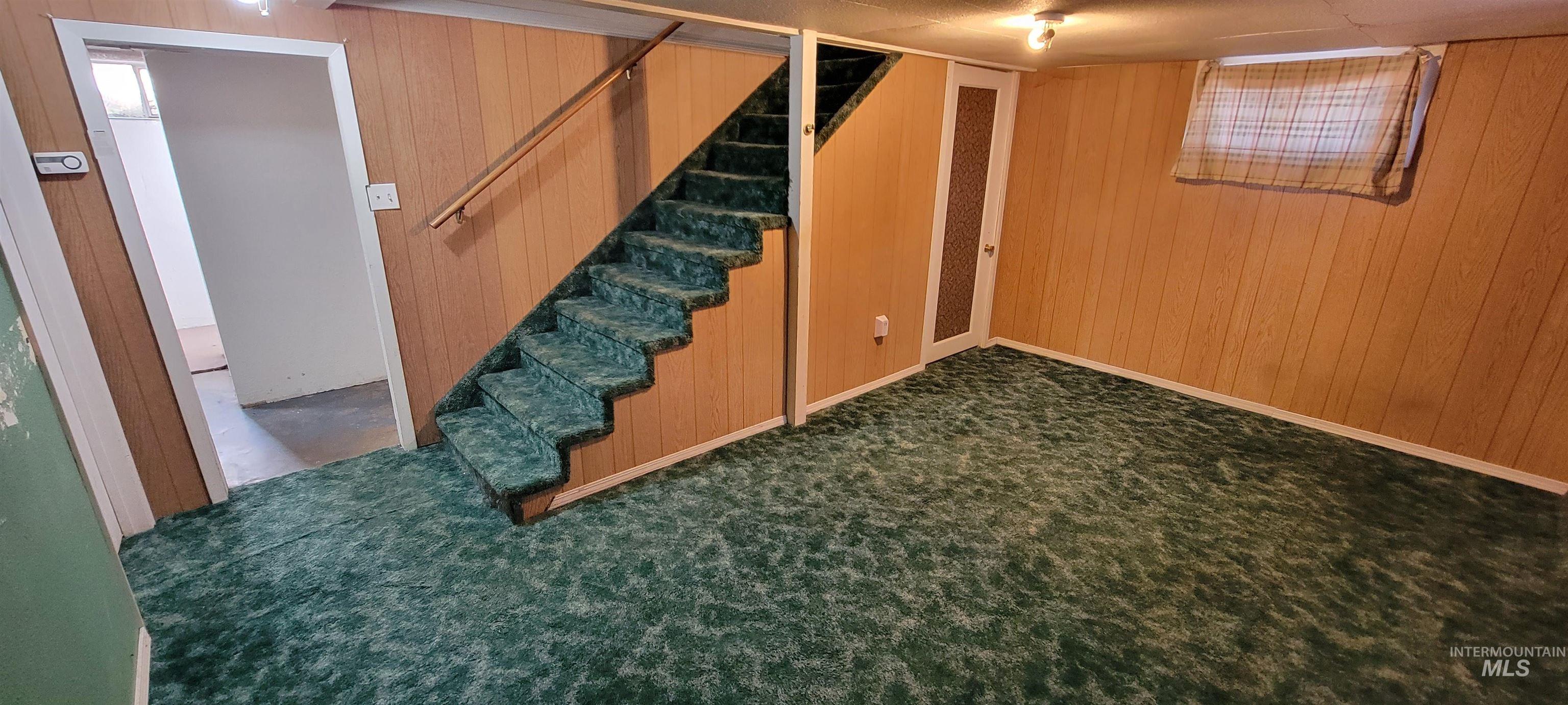 524 8th st, Clarkston, Washington 99403, 4 Bedrooms, 2 Bathrooms, Residential For Sale, Price $215,000, 98964137