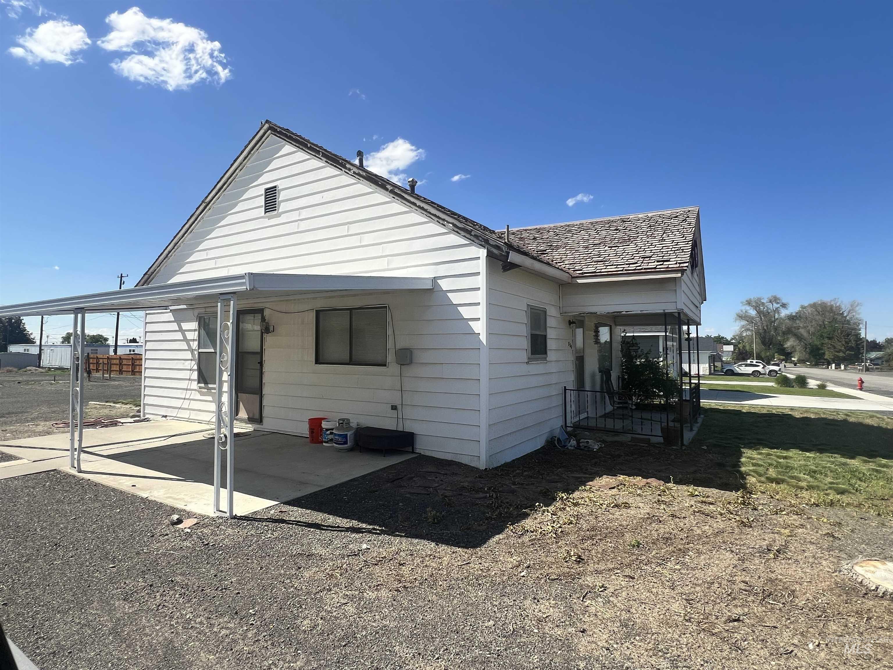 830 Adell St, Filer, Idaho 83328, 2 Bedrooms, 1 Bathroom, Residential For Sale, Price $200,000, 98964162