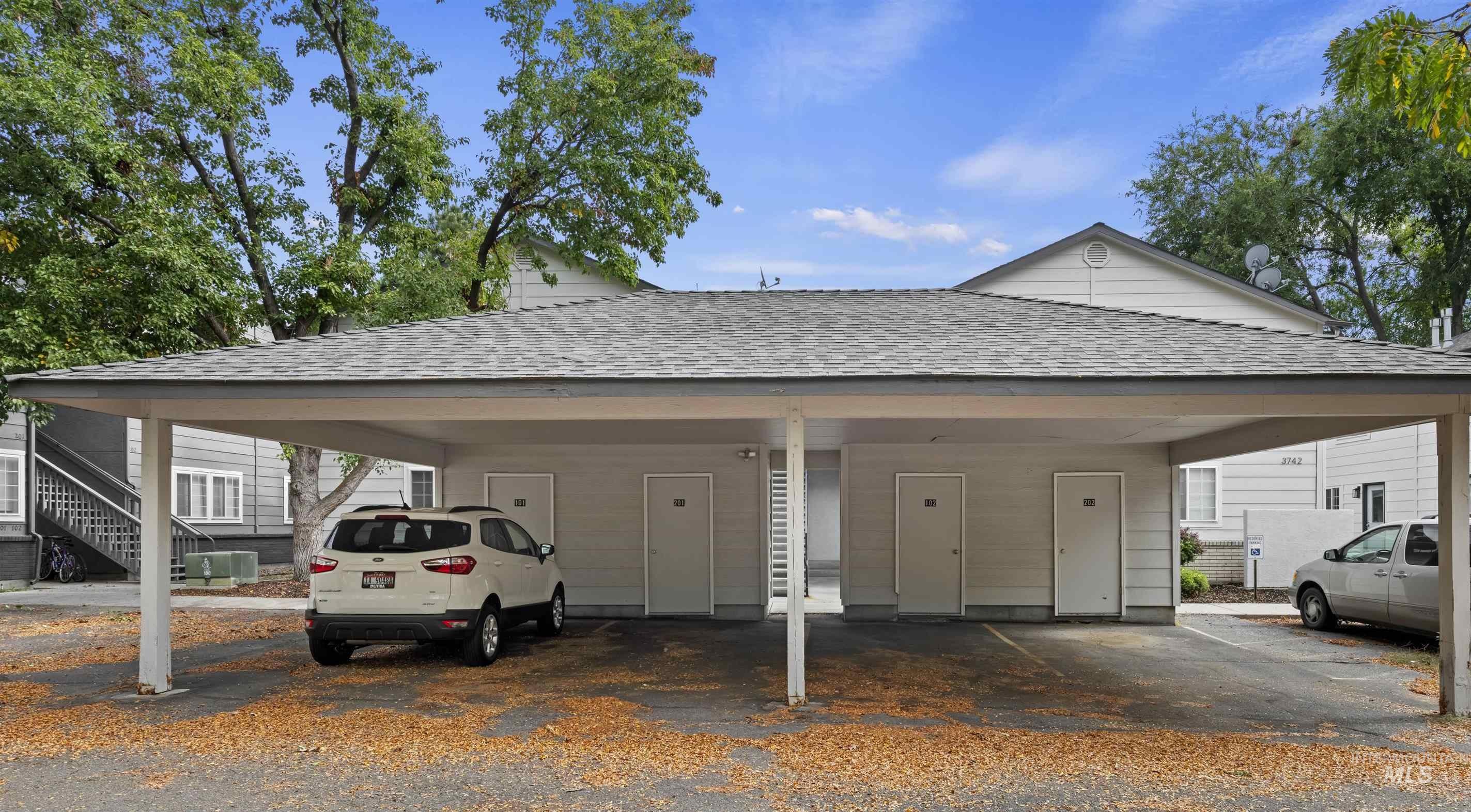 3742 W Rose Hill St, Boise, Idaho 83705, 2 Bedrooms, 1 Bathroom, Residential Income For Sale, Price $925,000, 98964196