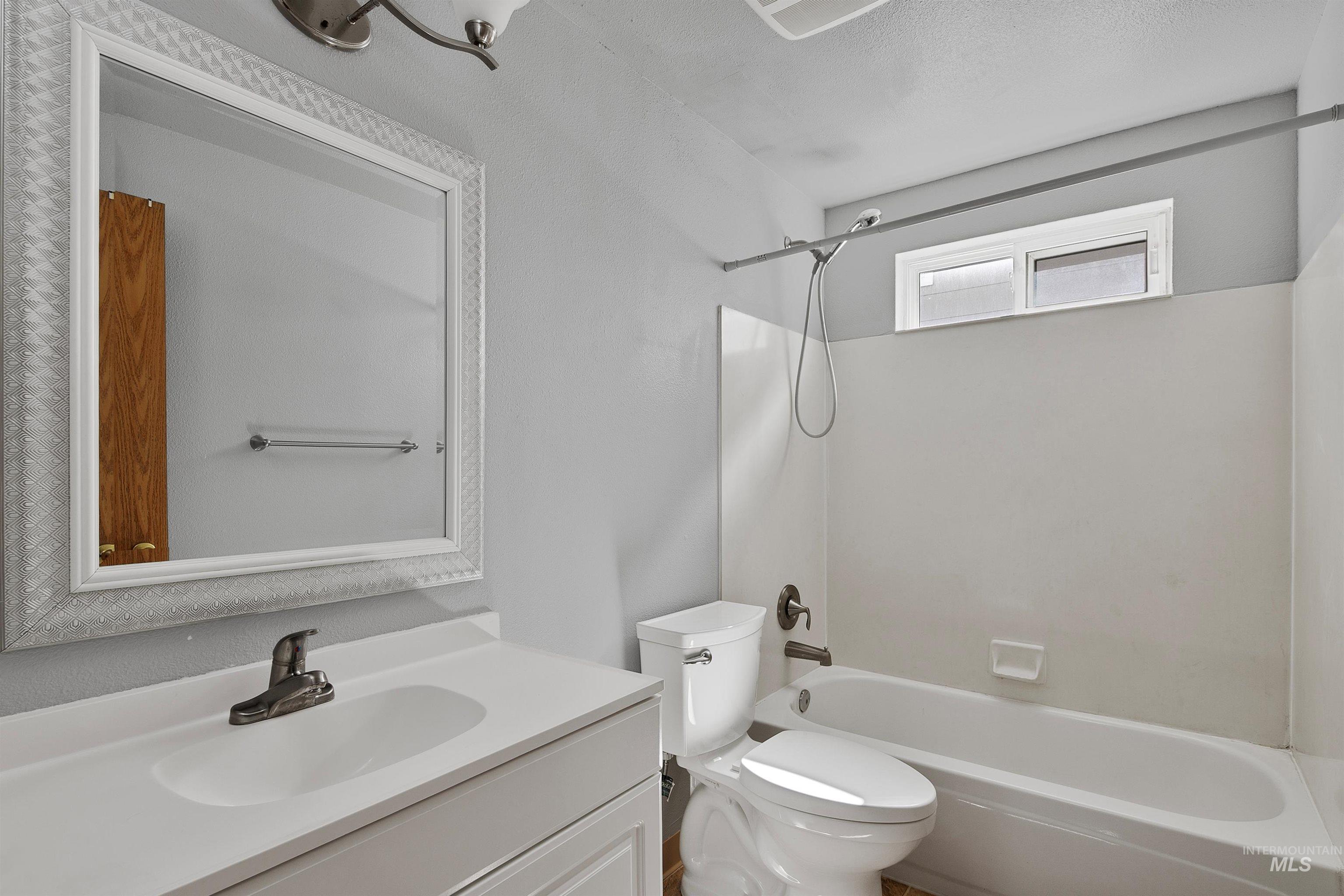 3742 W Rose Hill St, Boise, Idaho 83705, 2 Bedrooms, 1 Bathroom, Residential Income For Sale, Price $925,000, 98964196