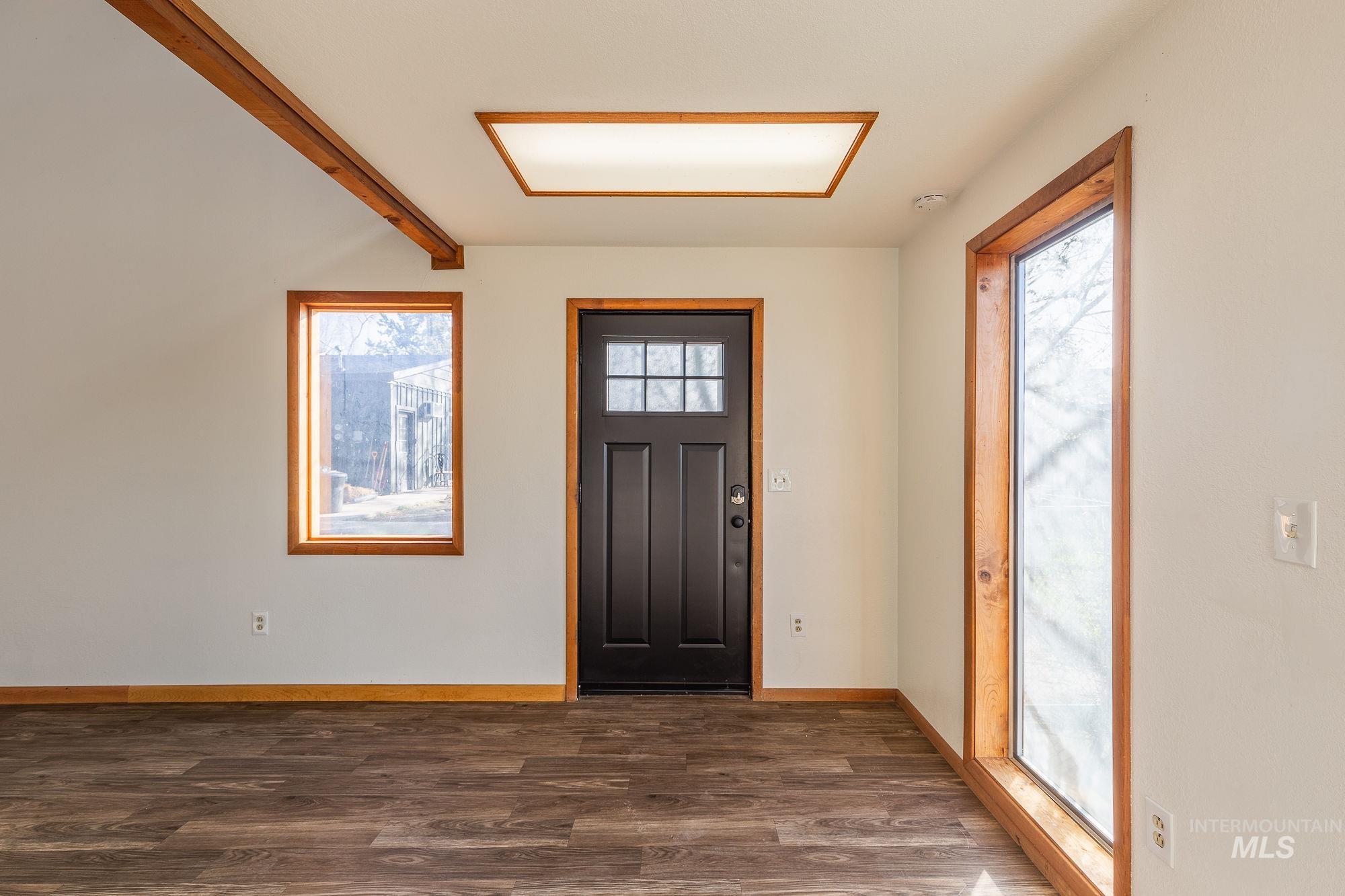 495 S 3rd East, Mountain Home, Idaho 83647, 3 Bedrooms, 1.5 Bathrooms, Residential Income For Sale, Price $649,990, 98964250