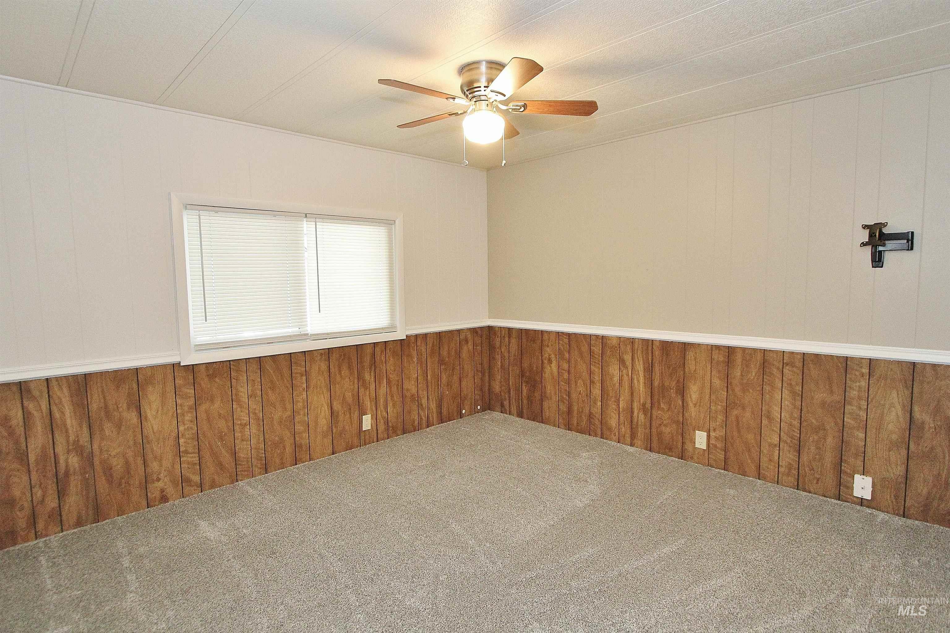 5651 Sudley Lane, Garden City, Idaho 83714, 3 Bedrooms, 2 Bathrooms, Residential For Sale, Price $199,999, 98964407