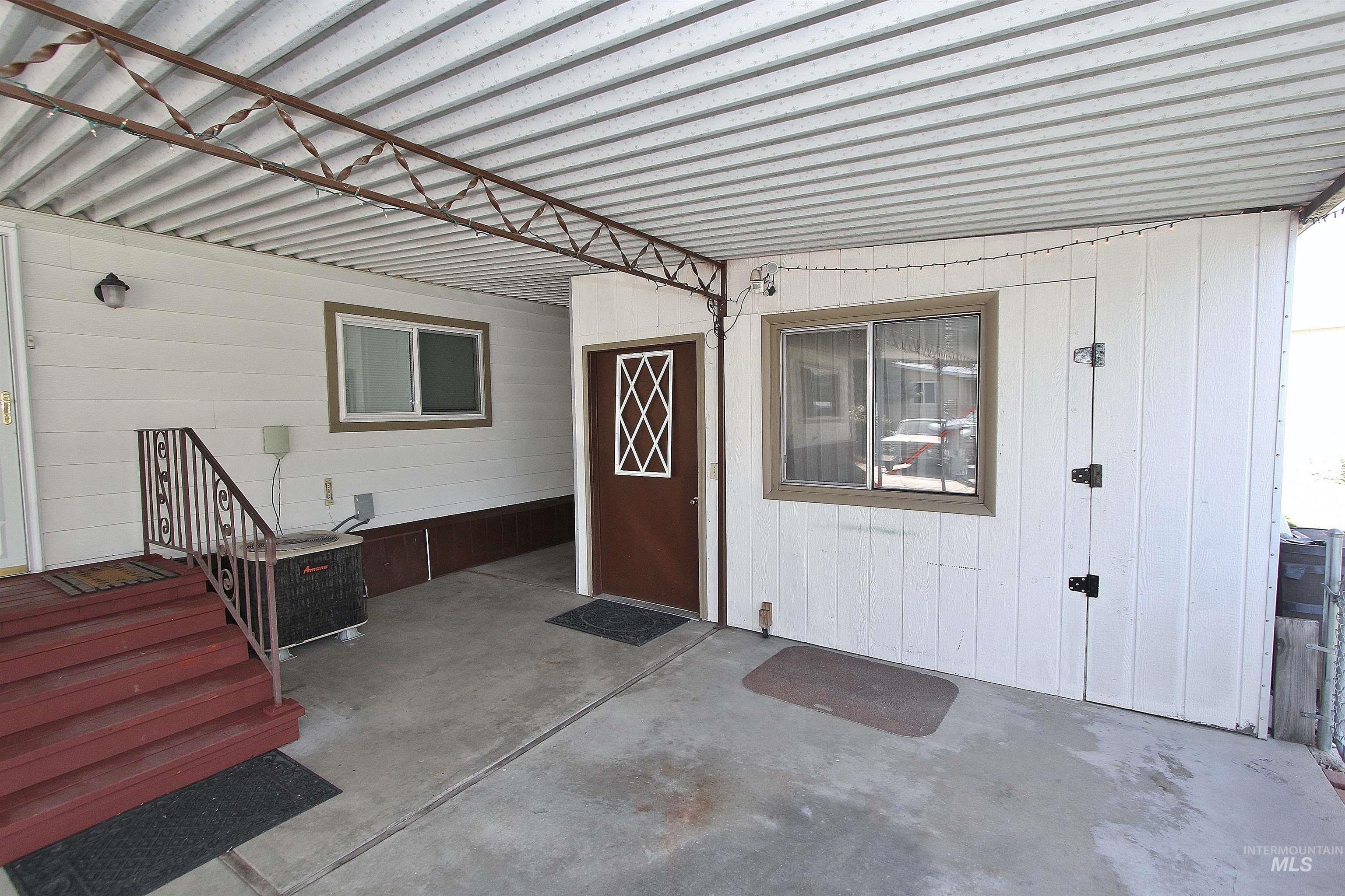 5651 Sudley Lane, Garden City, Idaho 83714, 3 Bedrooms, 2 Bathrooms, Residential For Sale, Price $199,999, 98964407