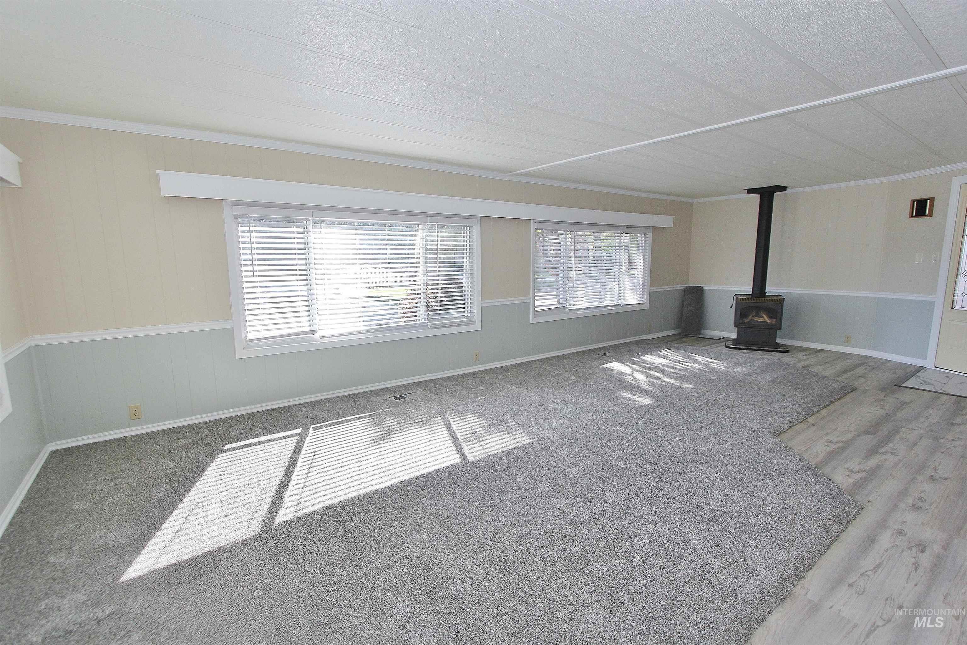 5651 Sudley Lane, Garden City, Idaho 83714, 3 Bedrooms, 2 Bathrooms, Residential For Sale, Price $199,999, 98964407